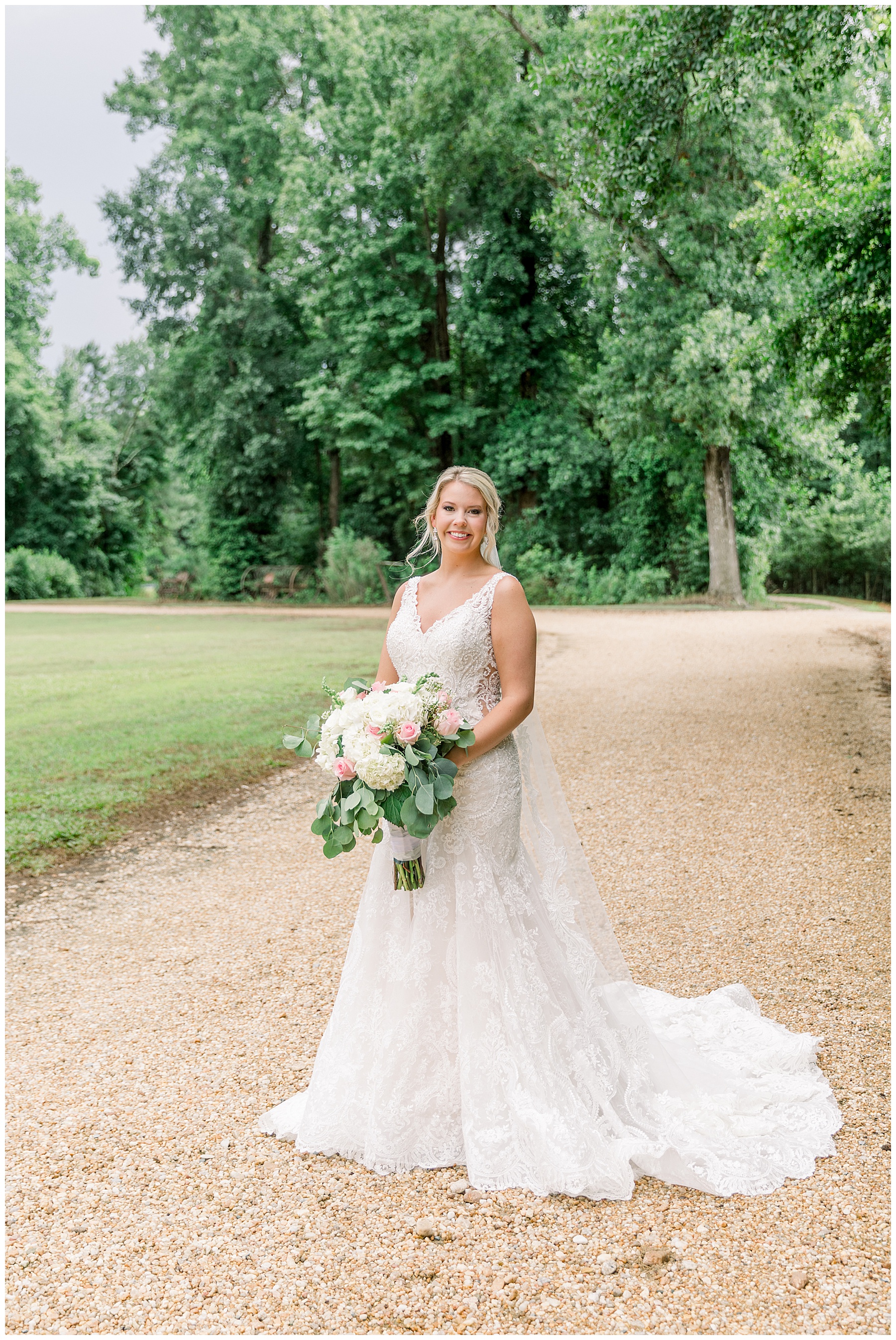 The Barn at Broadslab wedding day - tiffany l johnson photography_0051