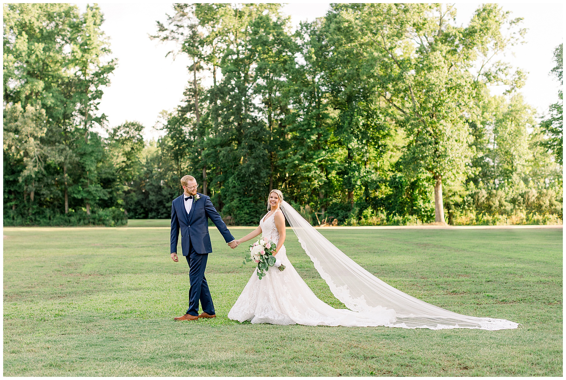 The Barn at Broadslab wedding day - tiffany l johnson photography_0101