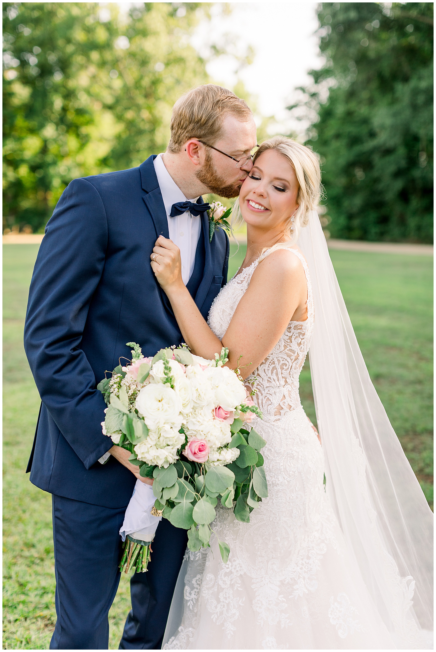 The Barn at Broadslab wedding day - tiffany l johnson photography_0117