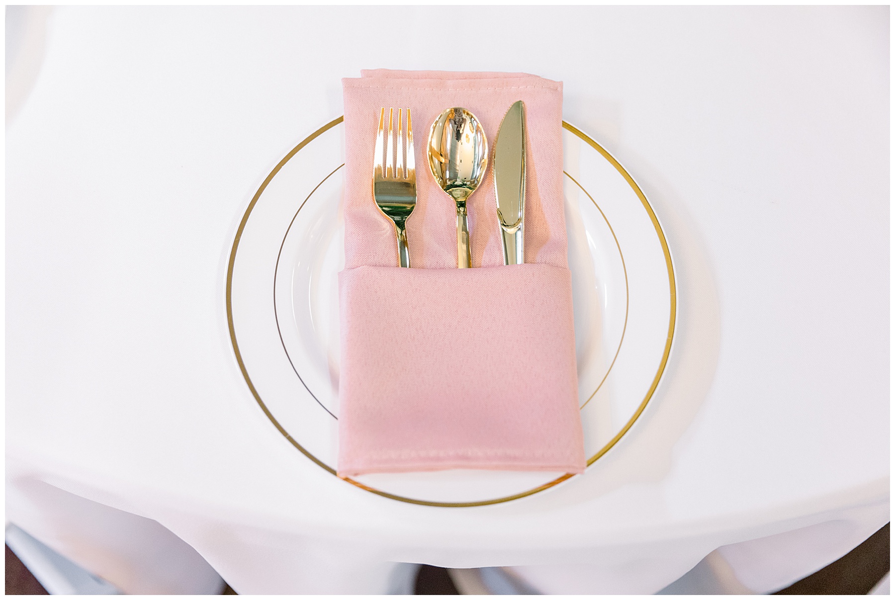 The Barn at Broadslab wedding day - tiffany l johnson photography_0140