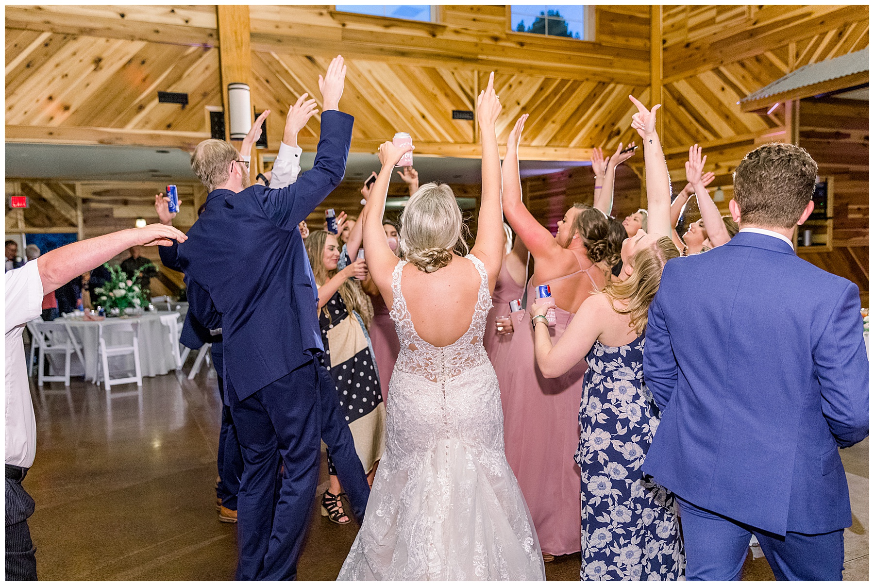 The Barn at Broadslab wedding day - tiffany l johnson photography_0163