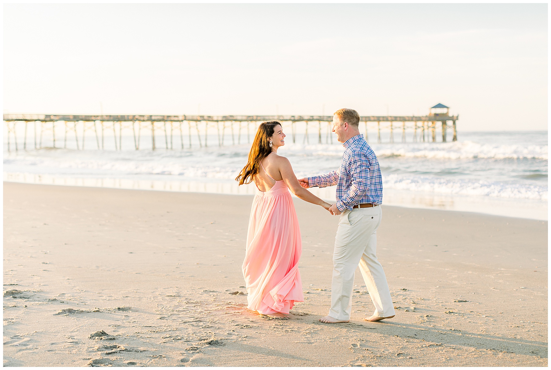 Atlantic Beach Engagement Session - Beaufort NC Engagement Session - Tiffany L Johnson Photography_0027.jpg