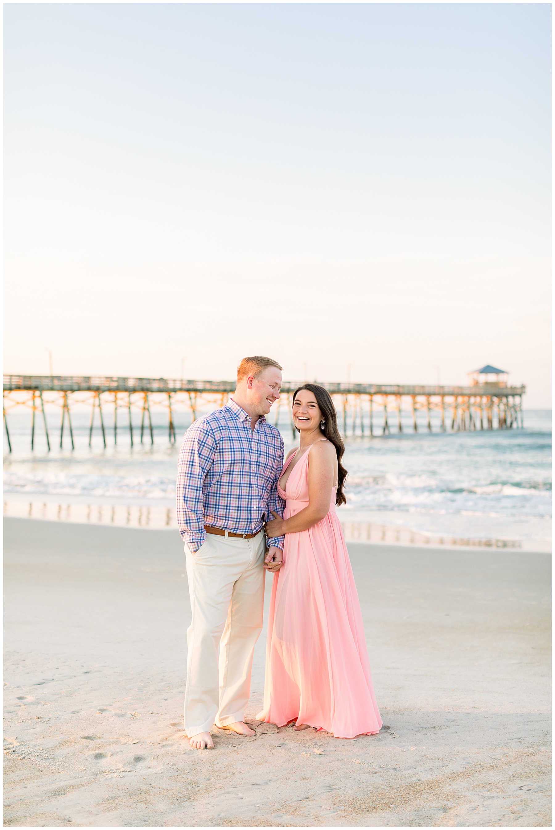 Atlantic Beach Engagement Session - Beaufort NC Engagement Session - Tiffany L Johnson Photography_0035.jpg