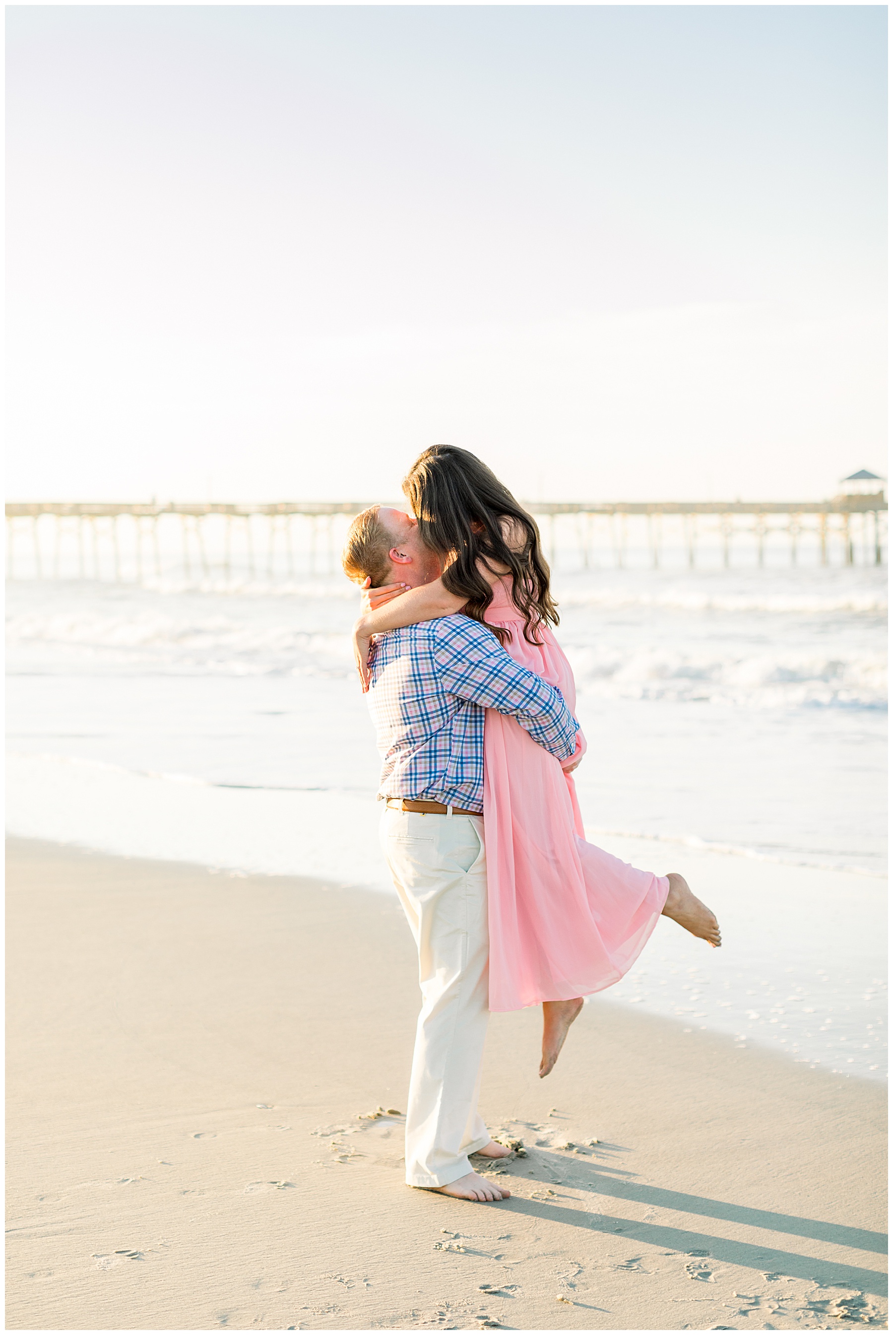 Atlantic Beach Engagement Session - Beaufort NC Engagement Session - Tiffany L Johnson Photography_0057.jpg