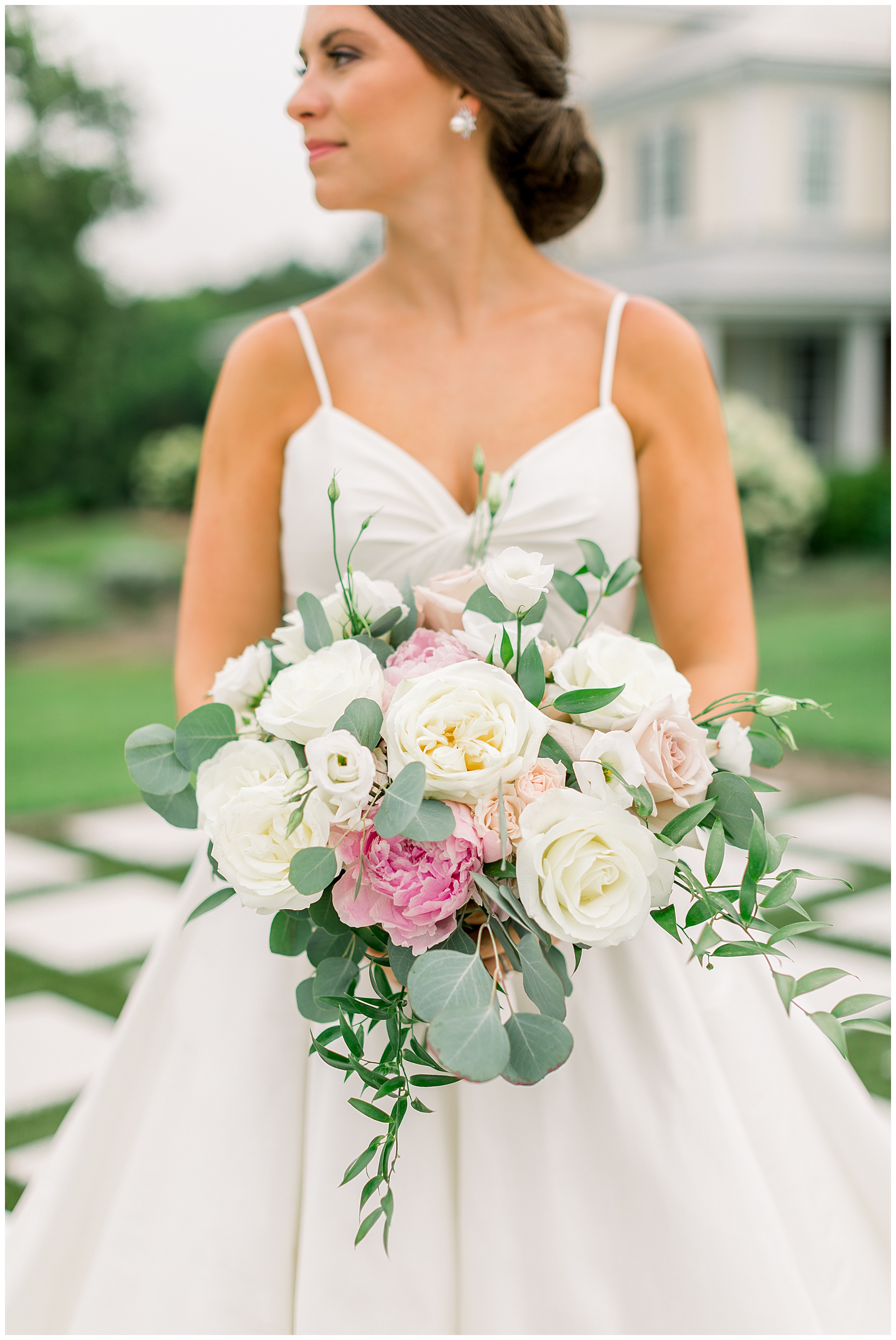 Walnut Hill Bridal Session - Raleigh NC Wedding Photographer - Tiffany L Johnson Photography_0009.jpg
