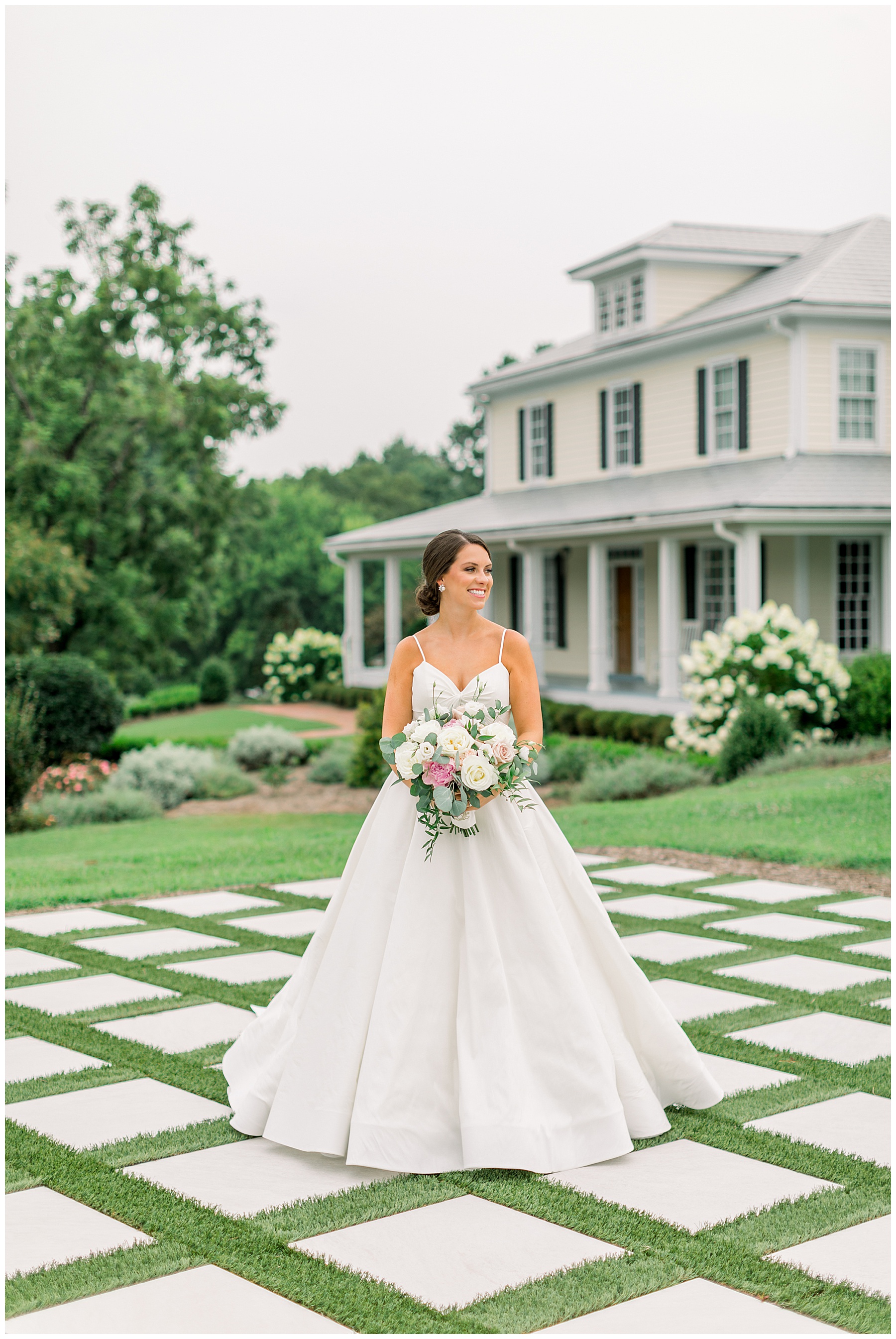 Walnut Hill Bridal Session - Raleigh NC Wedding Photographer - Tiffany L Johnson Photography_0013.jpg