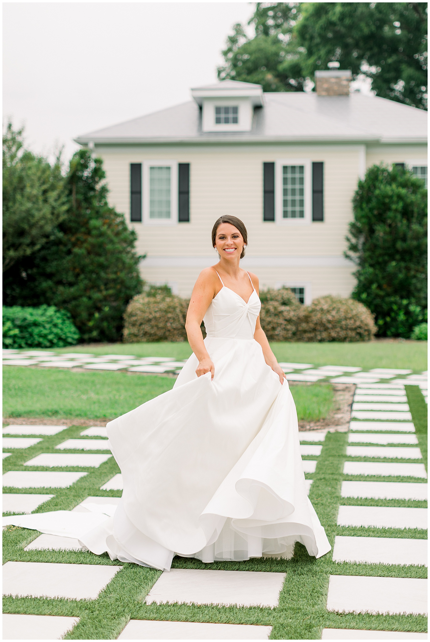 Walnut Hill Bridal Session - Raleigh NC Wedding Photographer - Tiffany L Johnson Photography_0017.jpg