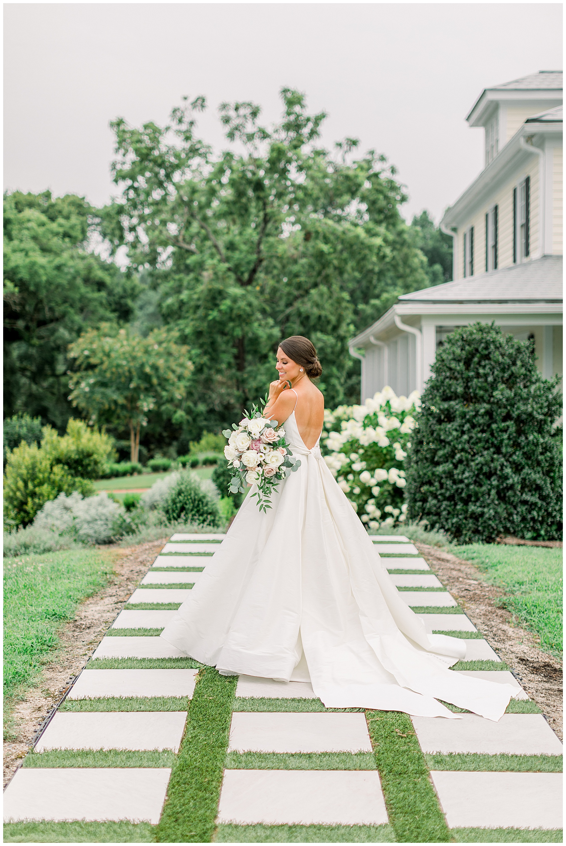 Walnut Hill Bridal Session - Raleigh NC Wedding Photographer - Tiffany L Johnson Photography_0033.jpg