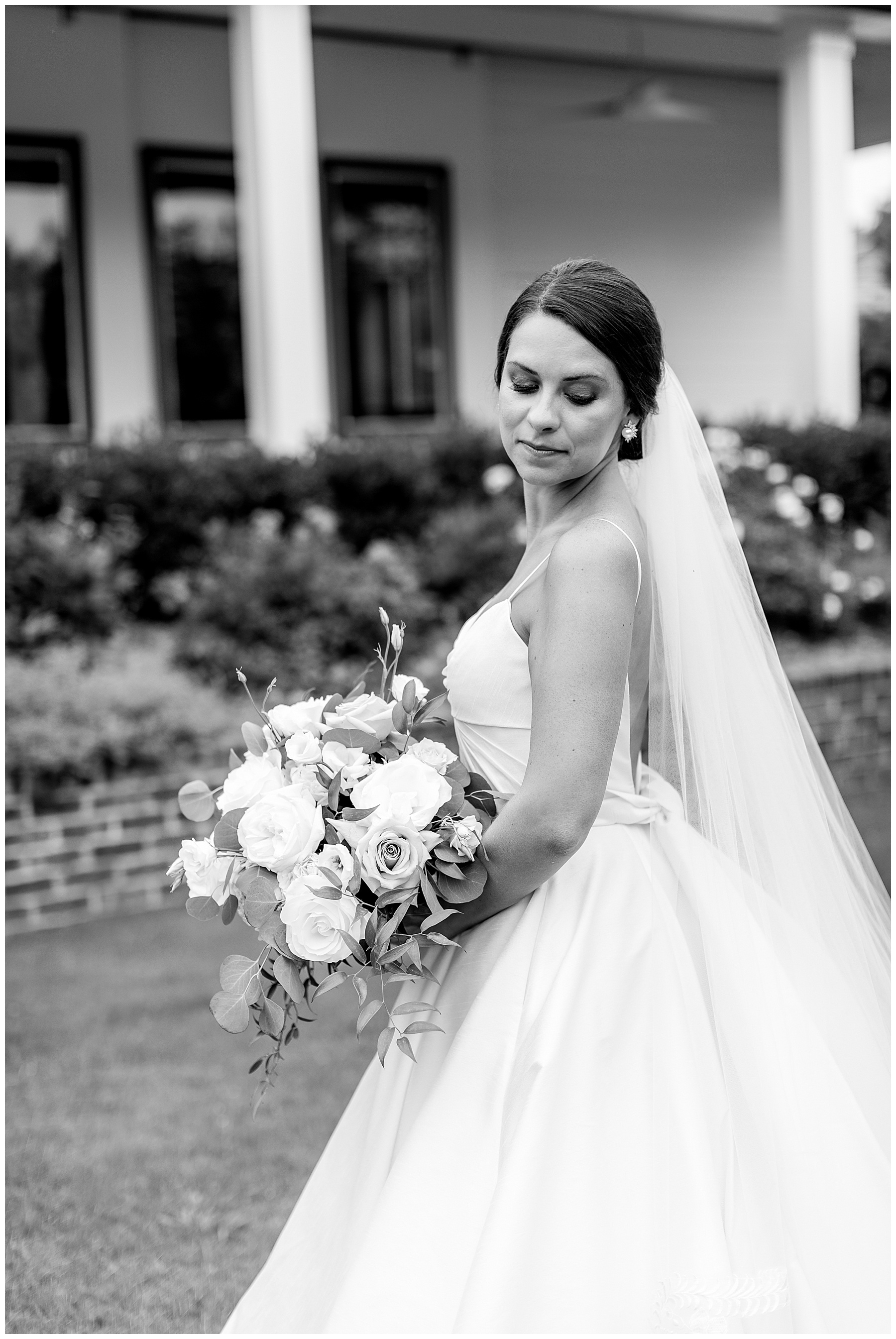 Walnut Hill Bridal Session - Raleigh NC Wedding Photographer - Tiffany L Johnson Photography_0041.jpg