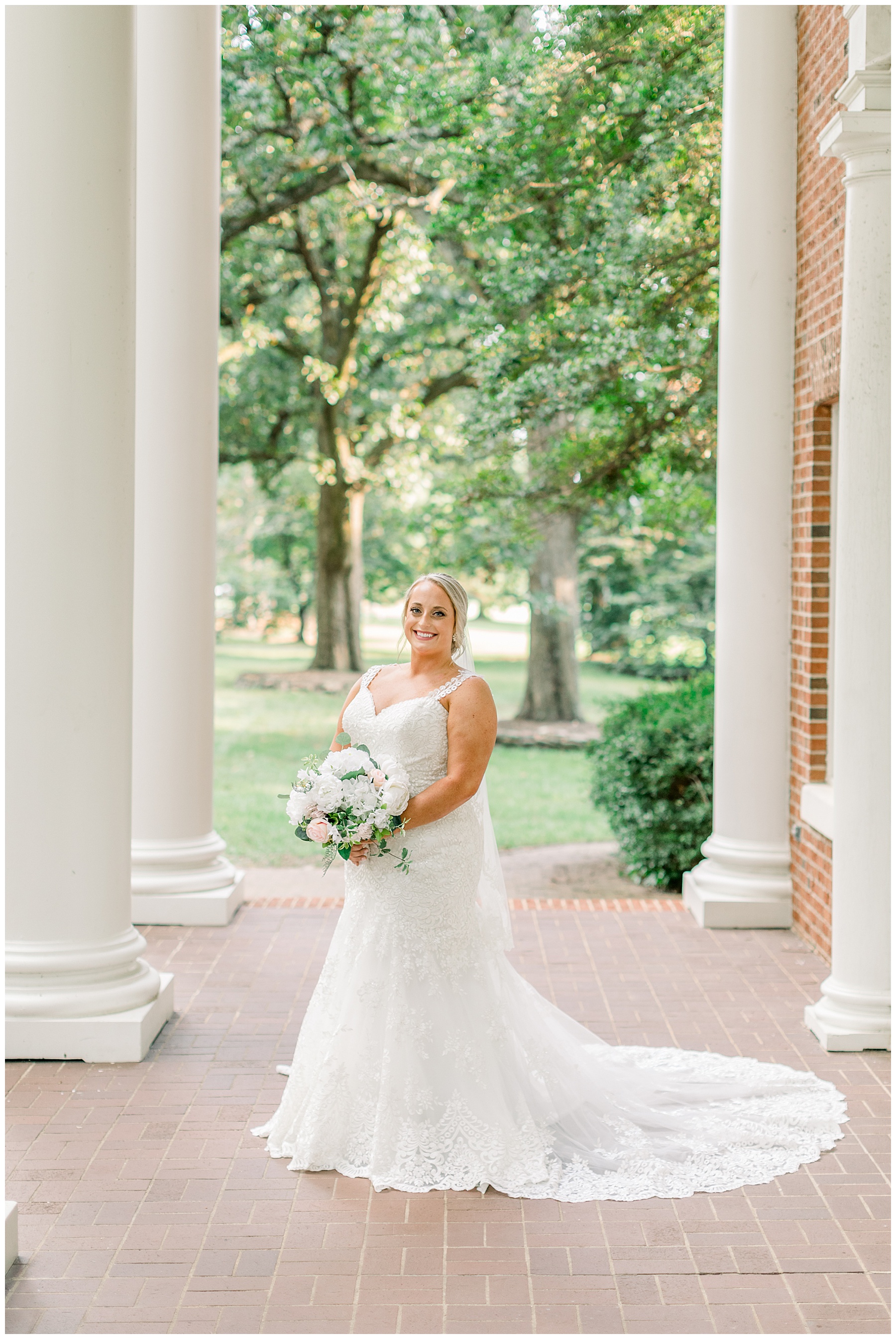 Meredith College Bridal Session - Raleigh NC Wedding Photographer - Tiffany L Johnson Photography_0003.jpg