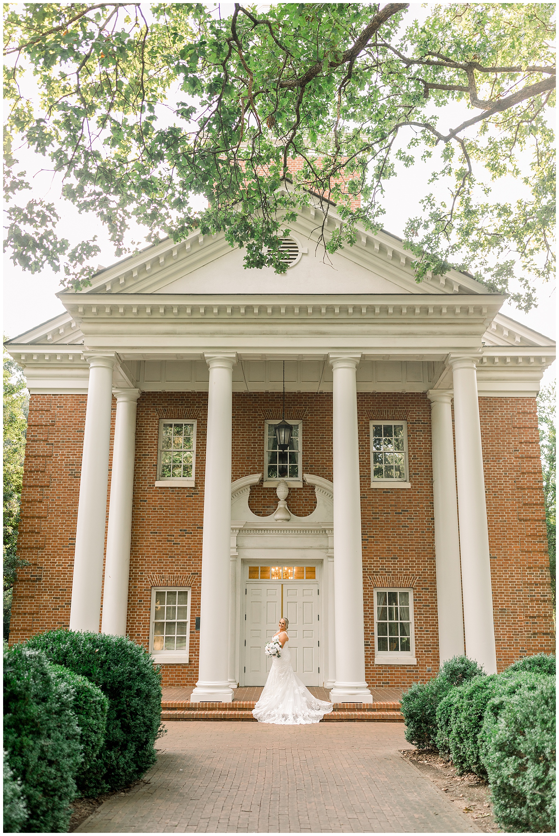 Meredith College Bridal Session - Raleigh NC Wedding Photographer - Tiffany L Johnson Photography_0007.jpg