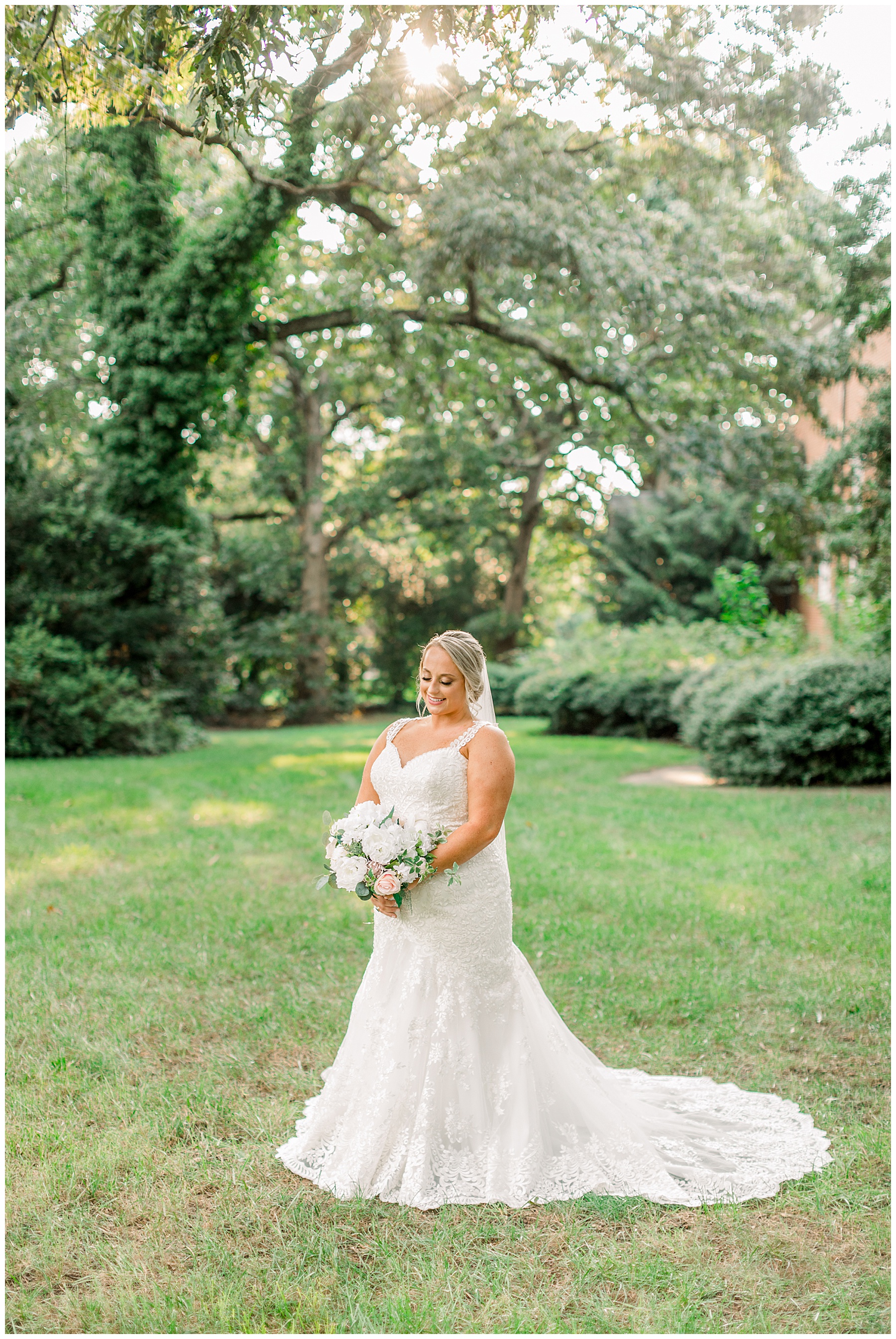 Meredith College Bridal Session - Raleigh NC Wedding Photographer - Tiffany L Johnson Photography_0017.jpg