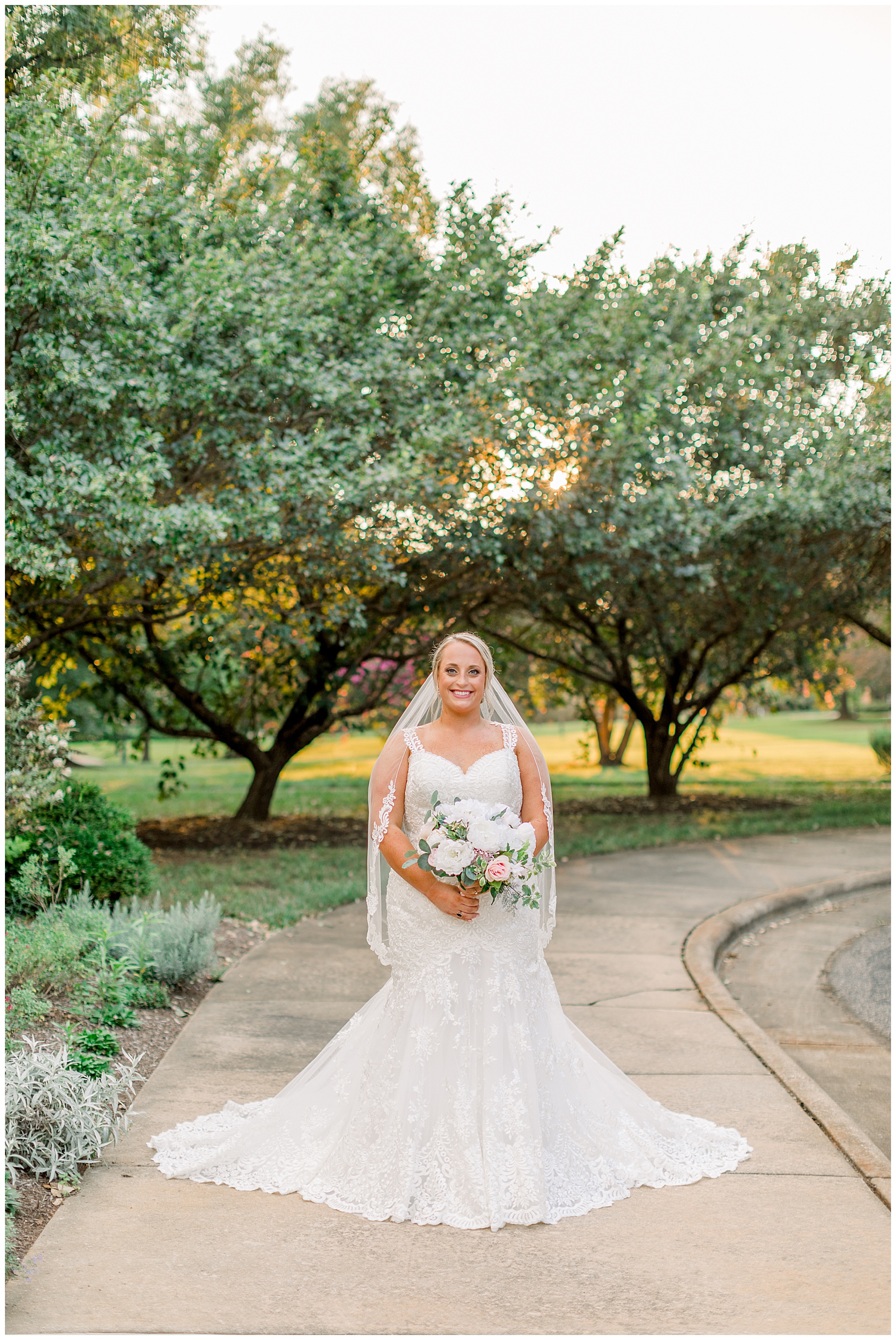 Meredith College Bridal Session - Raleigh NC Wedding Photographer - Tiffany L Johnson Photography_0041.jpg