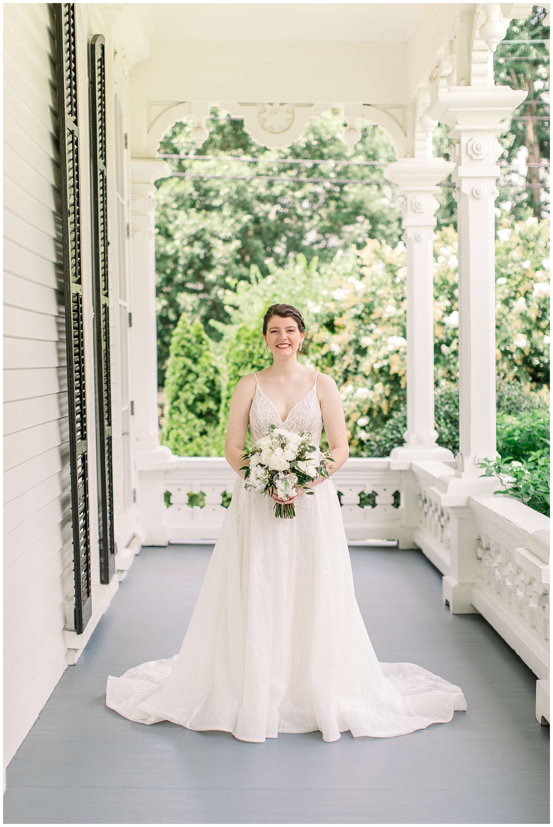 Merrimon Wynne House Bridal Session - Tiffany L Johnson Photography_0005.jpg