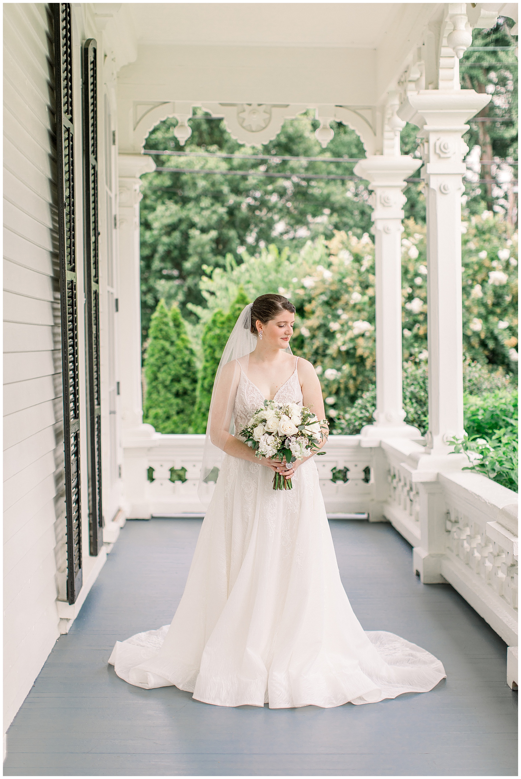 Merrimon Wynne House Bridal Session - Tiffany L Johnson Photography_0007.jpg