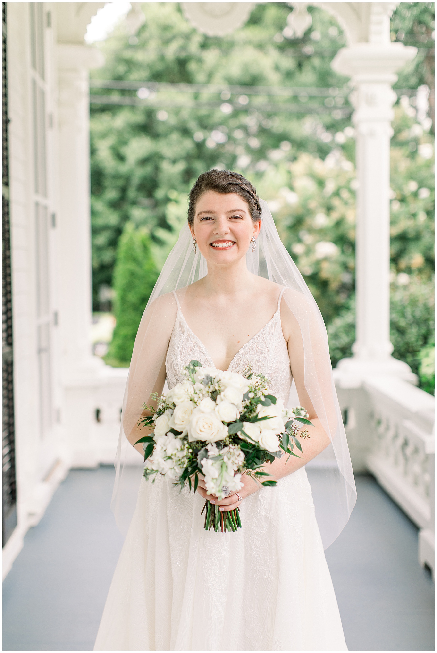 Merrimon Wynne House Bridal Session - Tiffany L Johnson Photography_0009.jpg