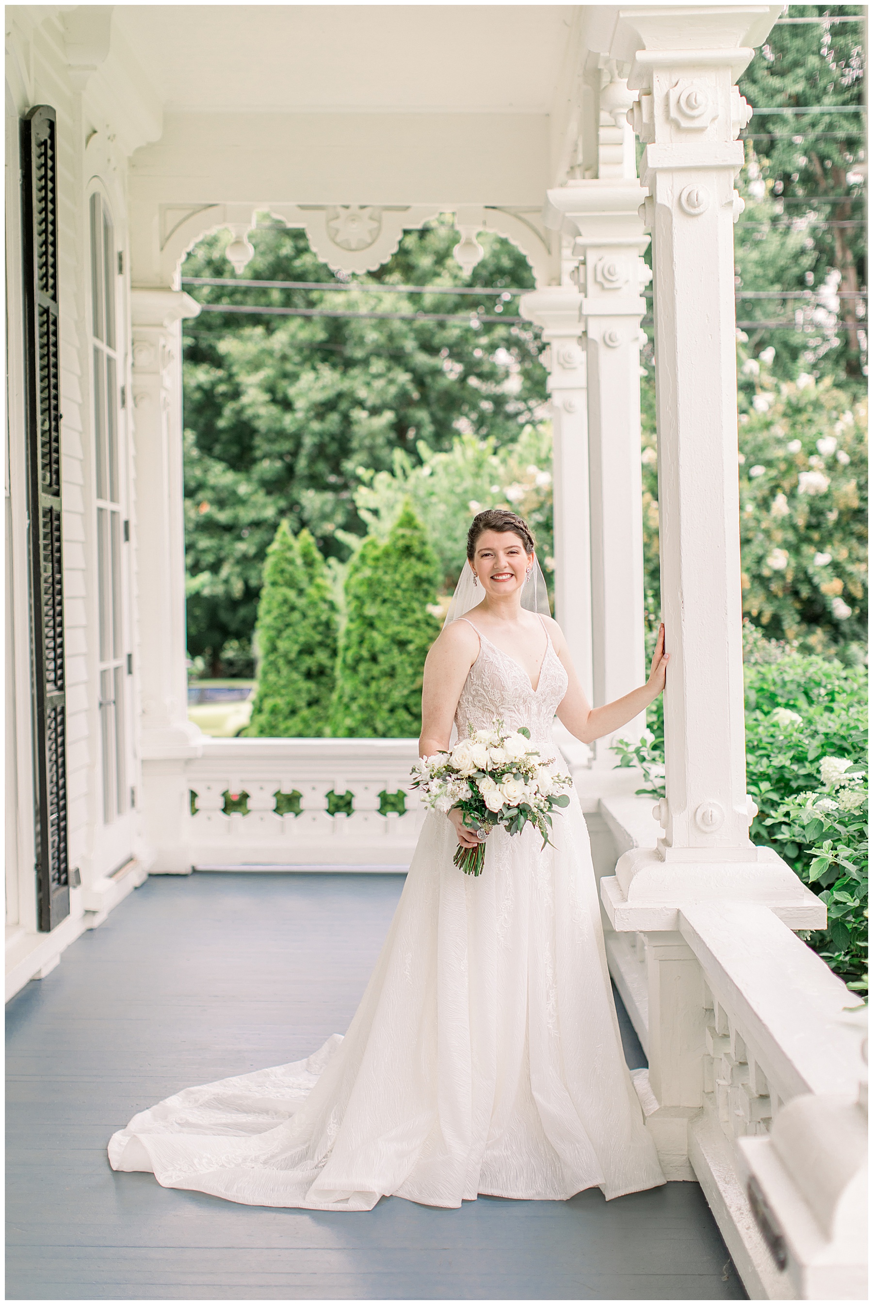 Merrimon Wynne House Bridal Session - Tiffany L Johnson Photography_0013.jpg