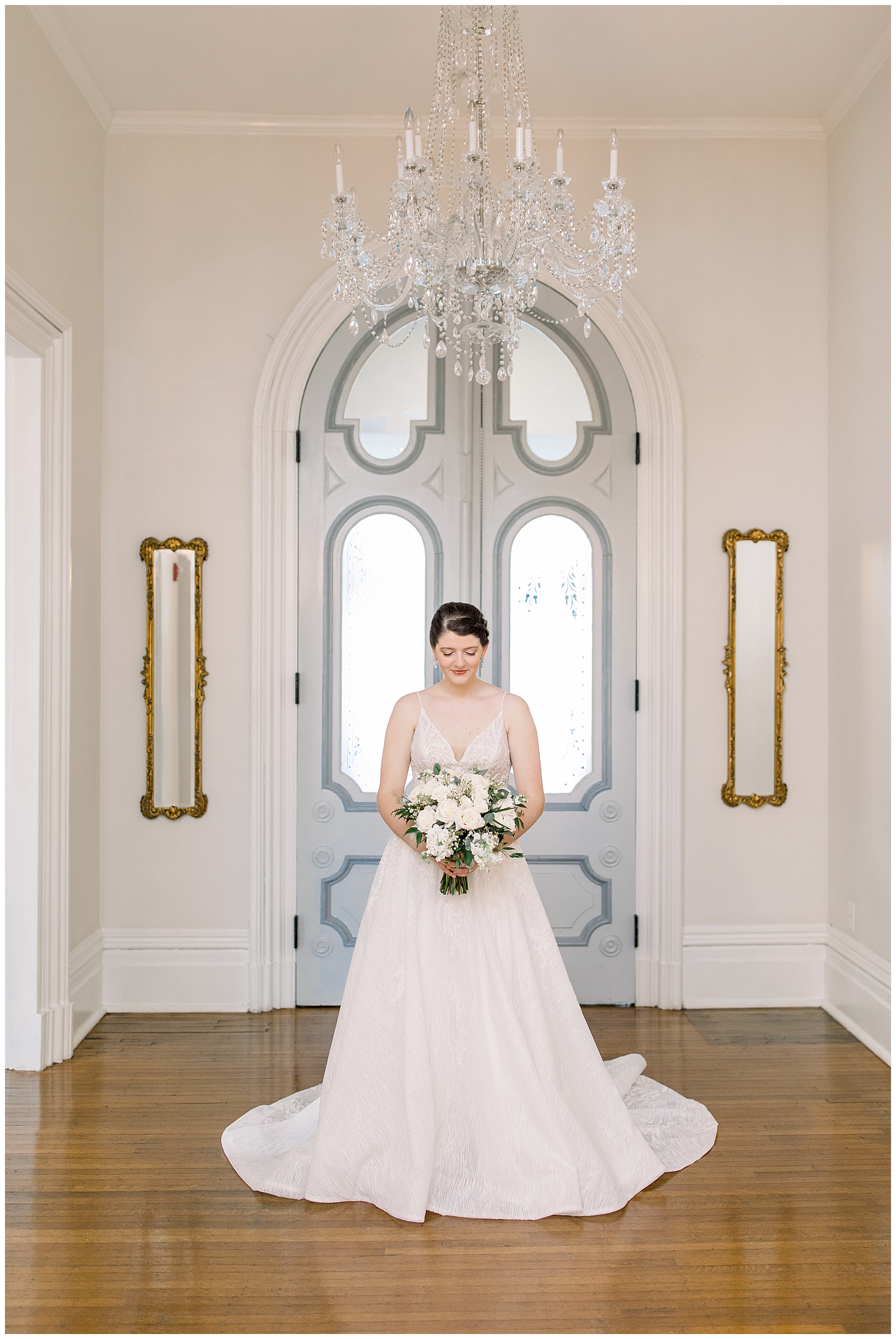 Merrimon Wynne House Bridal Session - Tiffany L Johnson Photography_0023.jpg