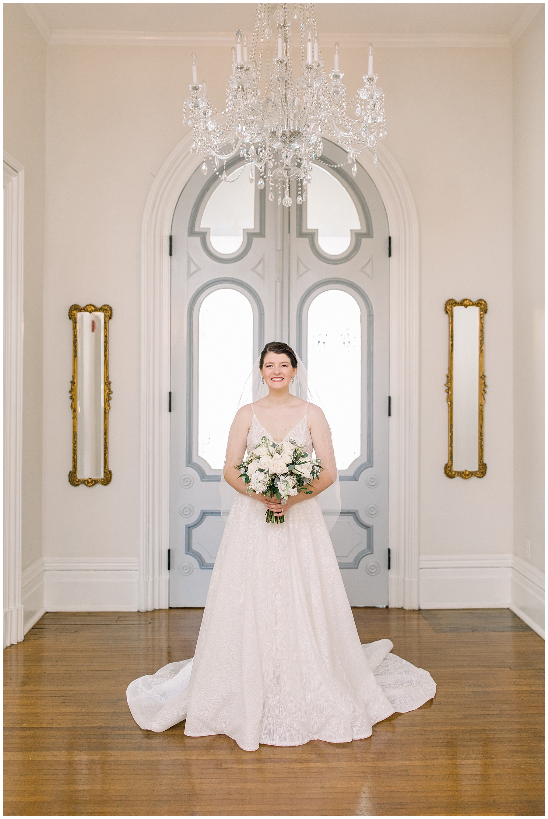 Merrimon Wynne House Bridal Session - Tiffany L Johnson Photography_0029.jpg