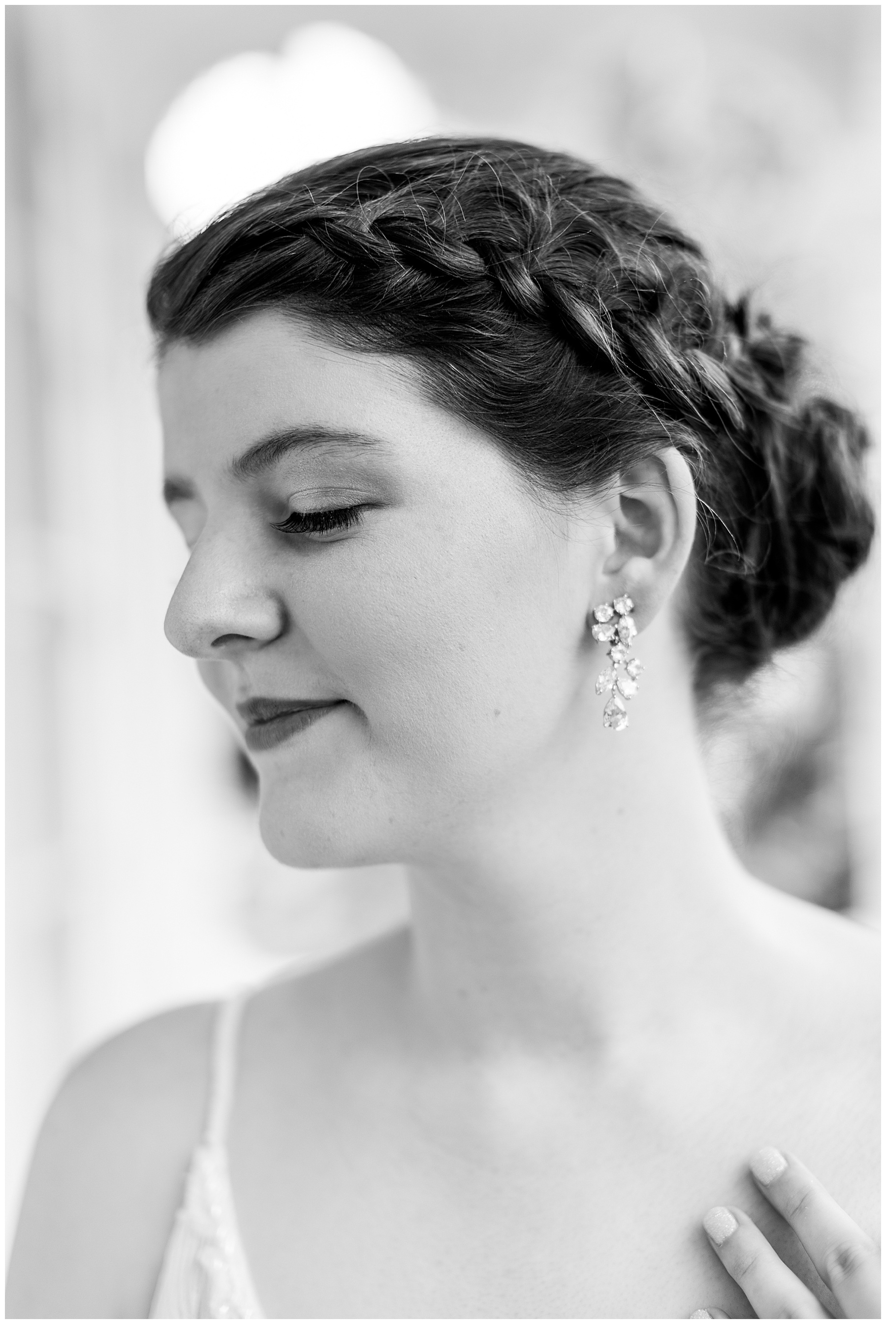 Merrimon Wynne House Bridal Session - Tiffany L Johnson Photography_0039.jpg