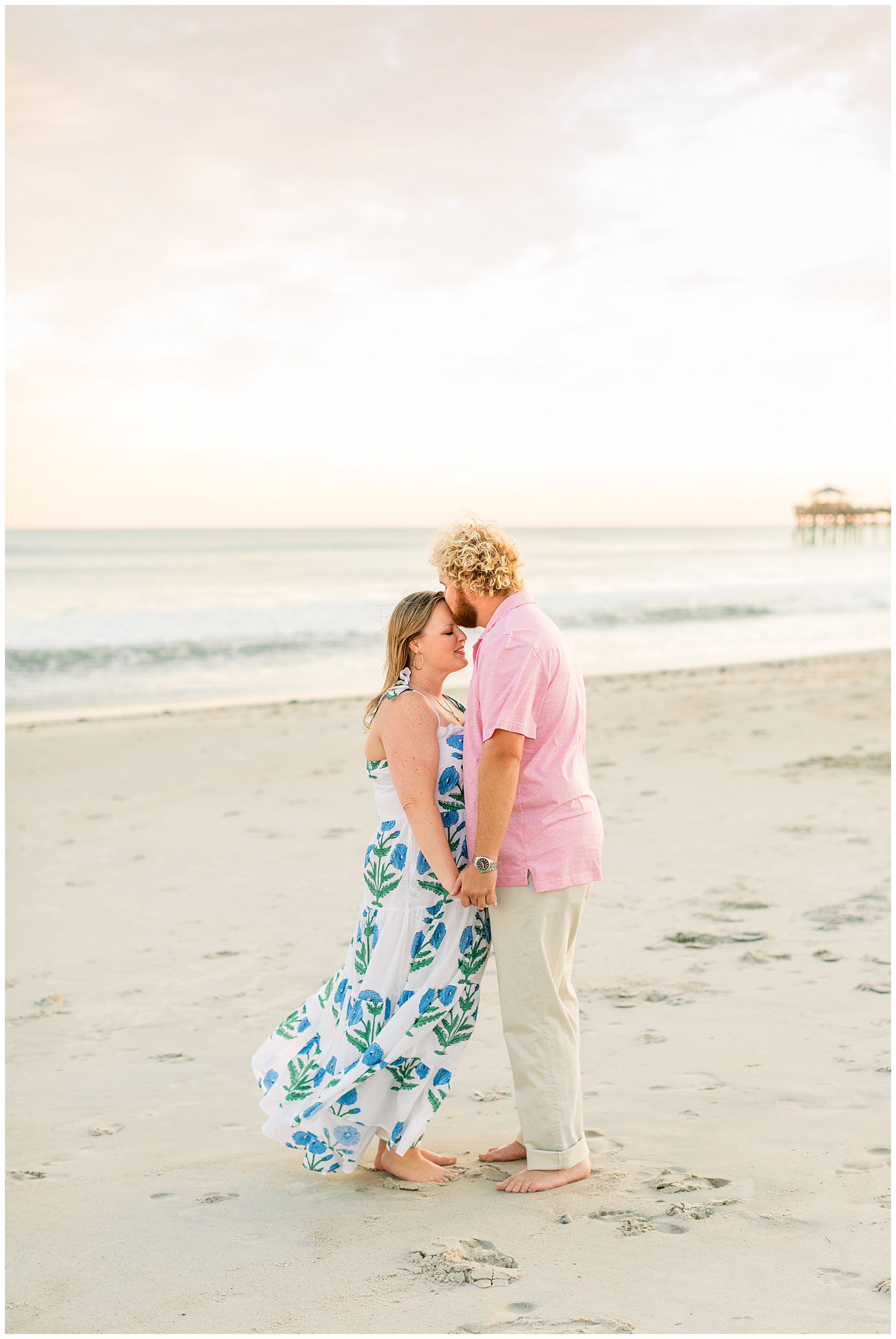 Beaufort Engagement Session - Beaufort Wedding Photographer - Tiffany L Johnson Photography_0048.jpg Beaufort Engagement Session - Beaufort Wedding Photographer - Tiffany L Johnson Photography_0048.jpg