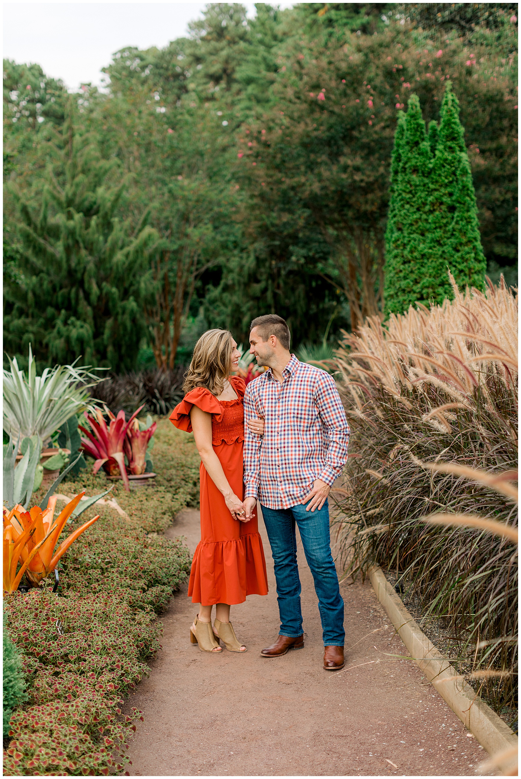 Duke University Engagement Session - Duke Chapel Wedding Photographer - Tiffany L Johnson Photography_0069.jpg Duke University Engagement Session - Duke Chapel Wedding Photographer - Tiffany L Johnson Photography_0069.jpg