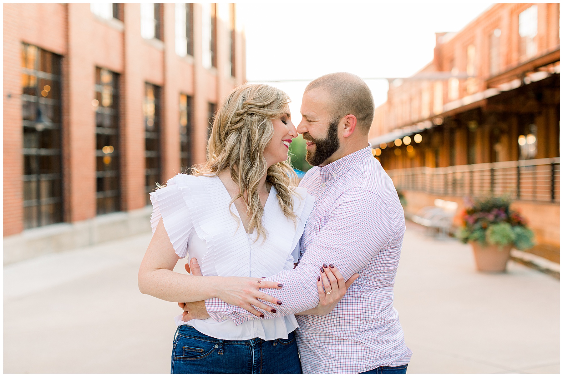 American Tobacco Campus Engagement Session - Tiffany L Johnson Photography_0043.jpg
