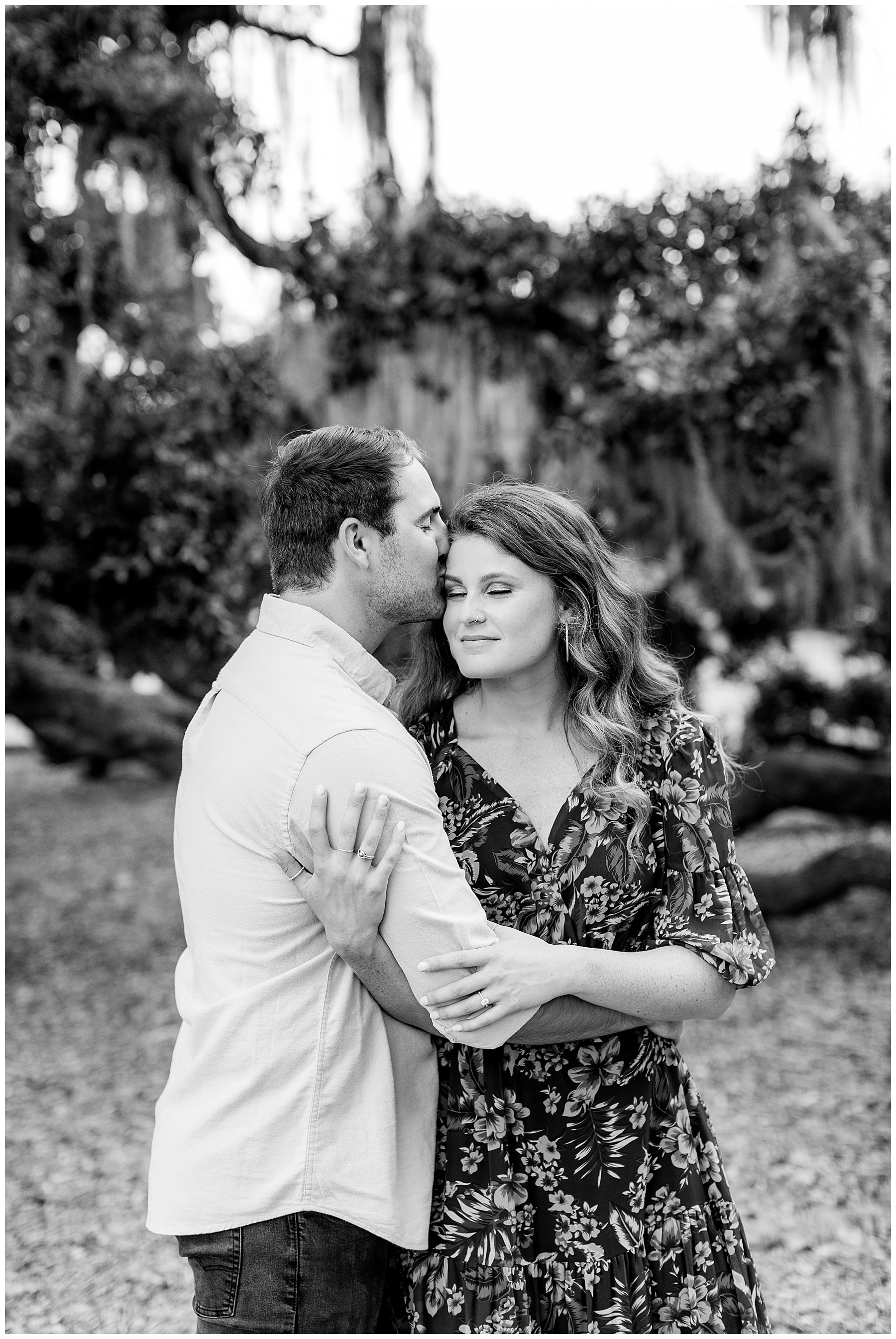 Charleston Engagement Session - Tiffany L Johnson Photography - Charleston SC Wedding Photographer