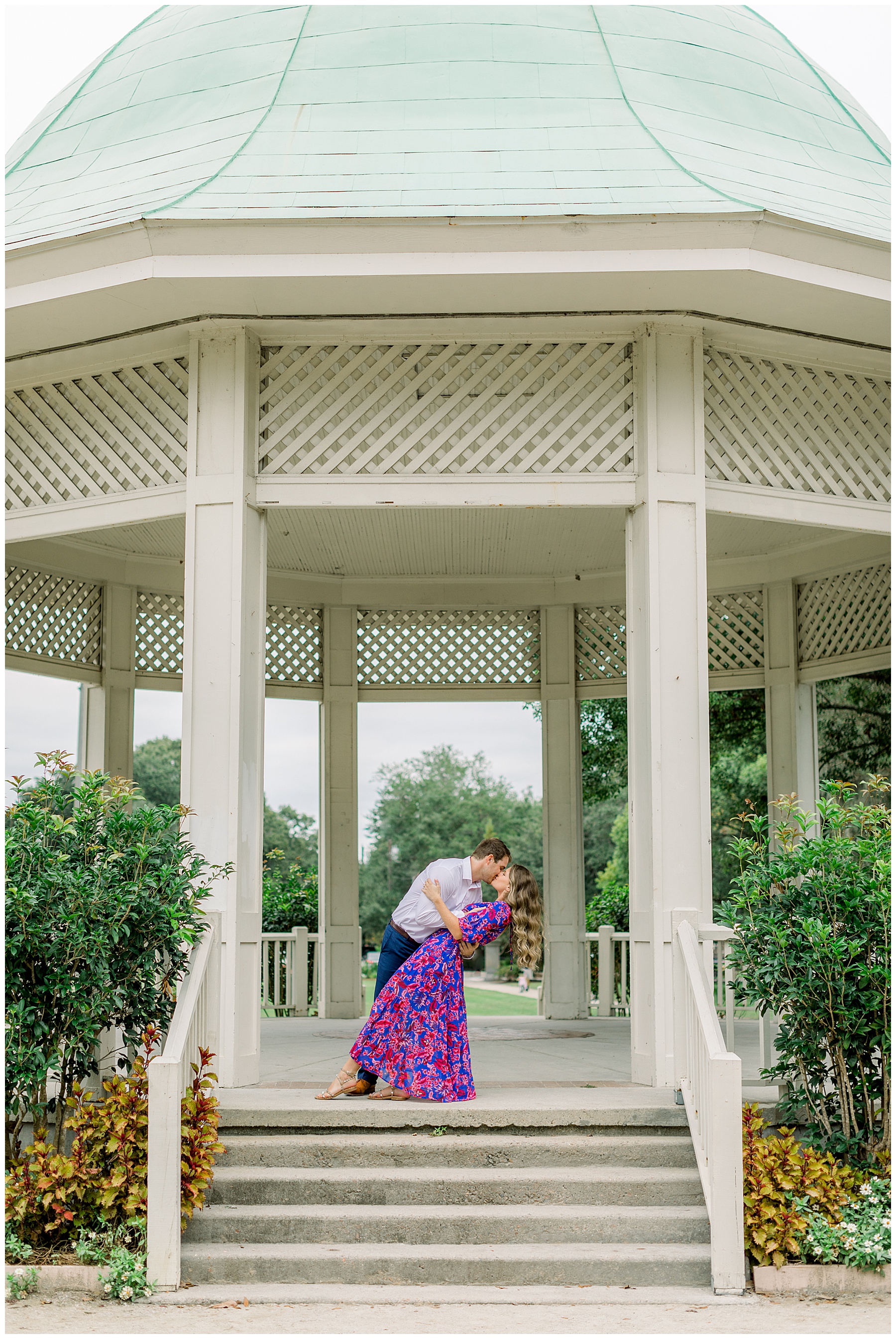 Charleston Engagement Session - Tiffany L Johnson Photography - Charleston SC Wedding Photographer