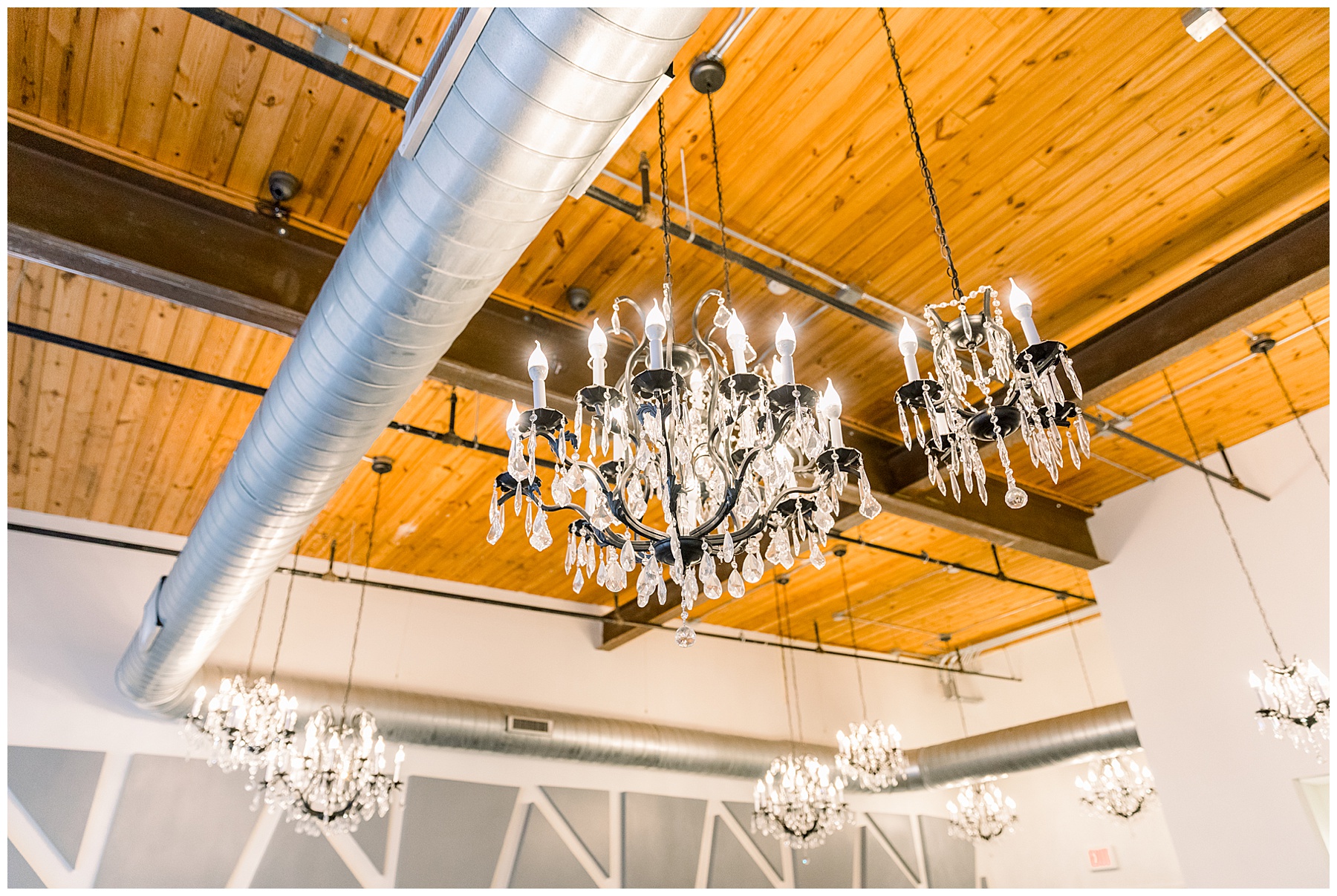 BELT LINE STATION WEDDING DAY - TIFFANY L JOHNSON PHOTOGRAPHY_0023