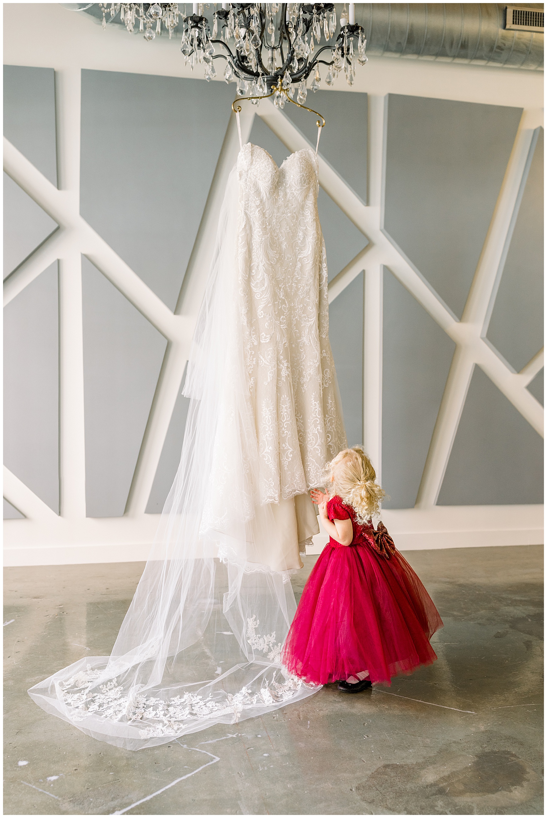 BELT LINE STATION WEDDING DAY - TIFFANY L JOHNSON PHOTOGRAPHY_0035