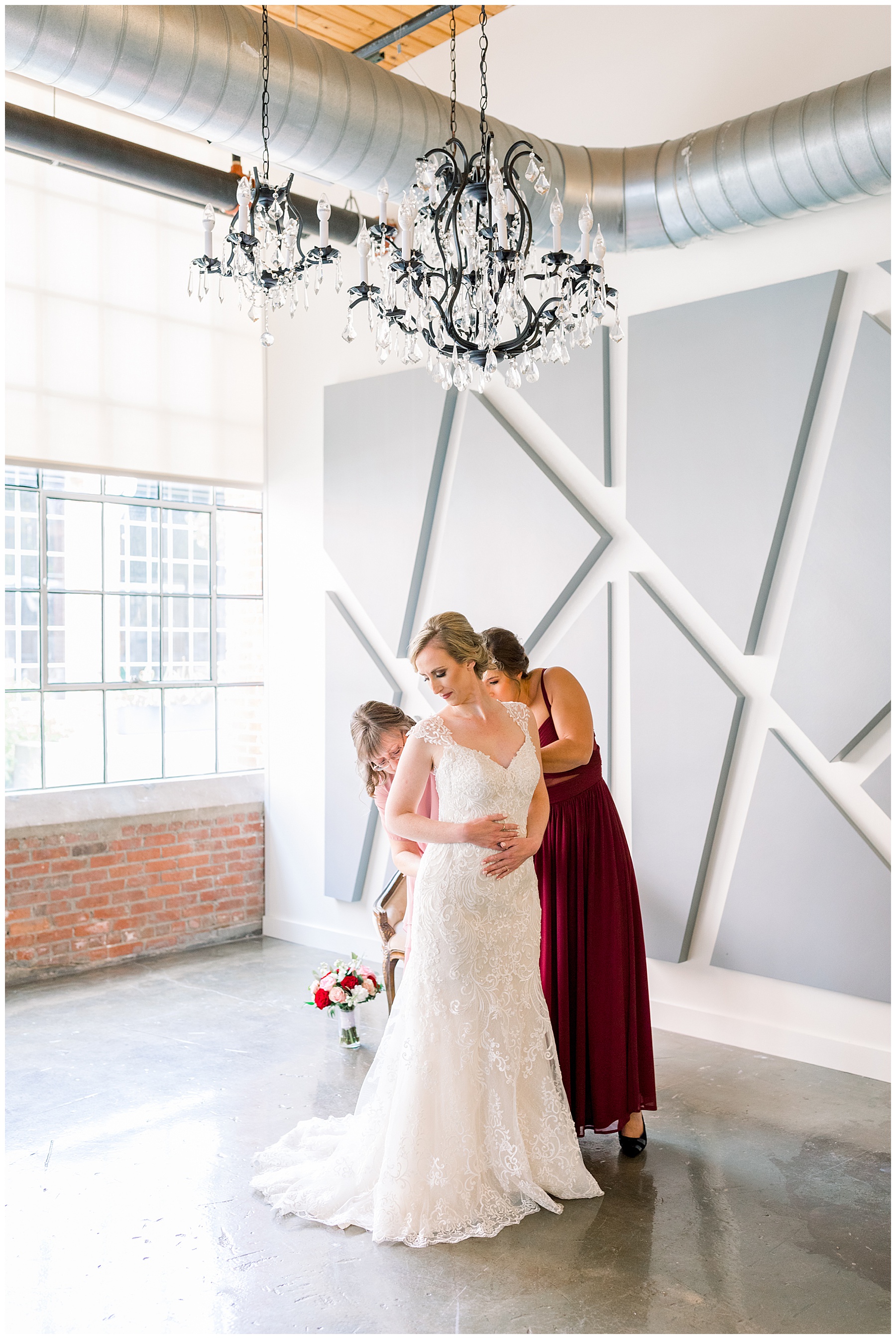 BELT LINE STATION WEDDING DAY - TIFFANY L JOHNSON PHOTOGRAPHY_0039