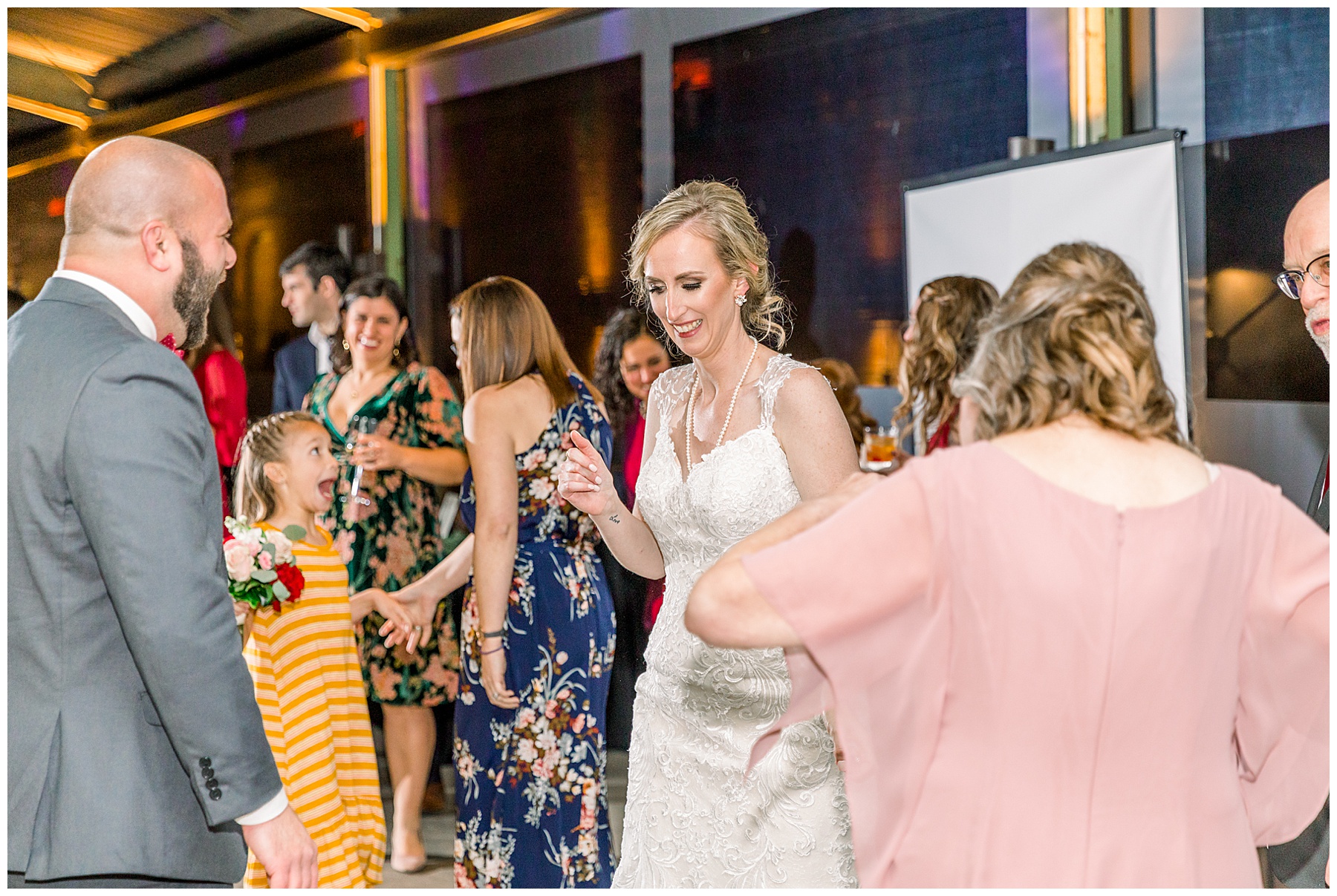 BELT LINE STATION WEDDING DAY - TIFFANY L JOHNSON PHOTOGRAPHY_0203