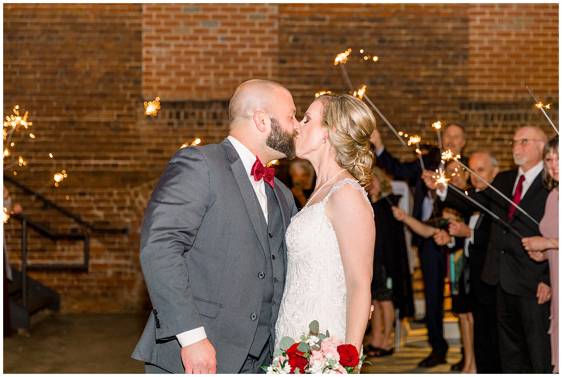 BELT LINE STATION WEDDING DAY - TIFFANY L JOHNSON PHOTOGRAPHY_0212