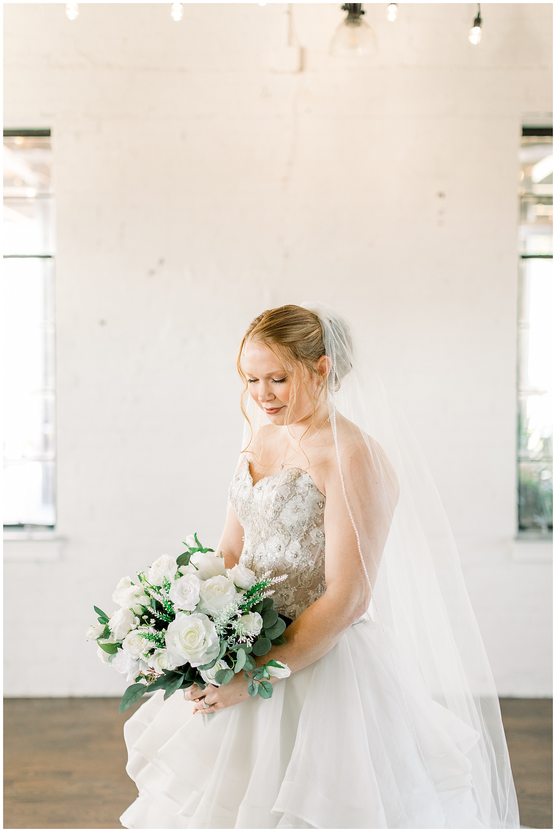 BELT LINE STATION WEDDING DAY - TIFFANY L JOHNSON PHOTOGRAPHY_0237.jpg