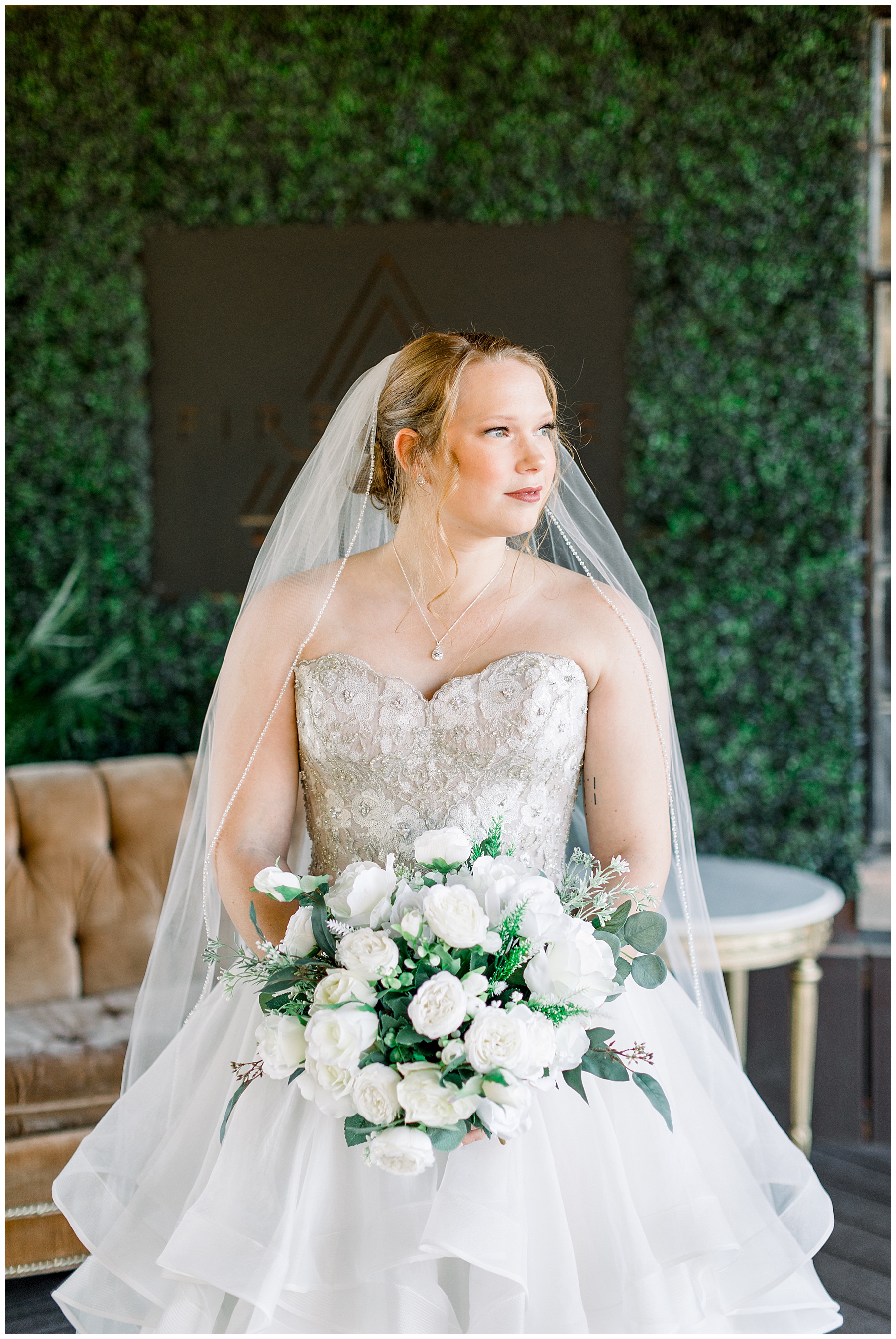 BELT LINE STATION WEDDING DAY - TIFFANY L JOHNSON PHOTOGRAPHY_0243.jpg