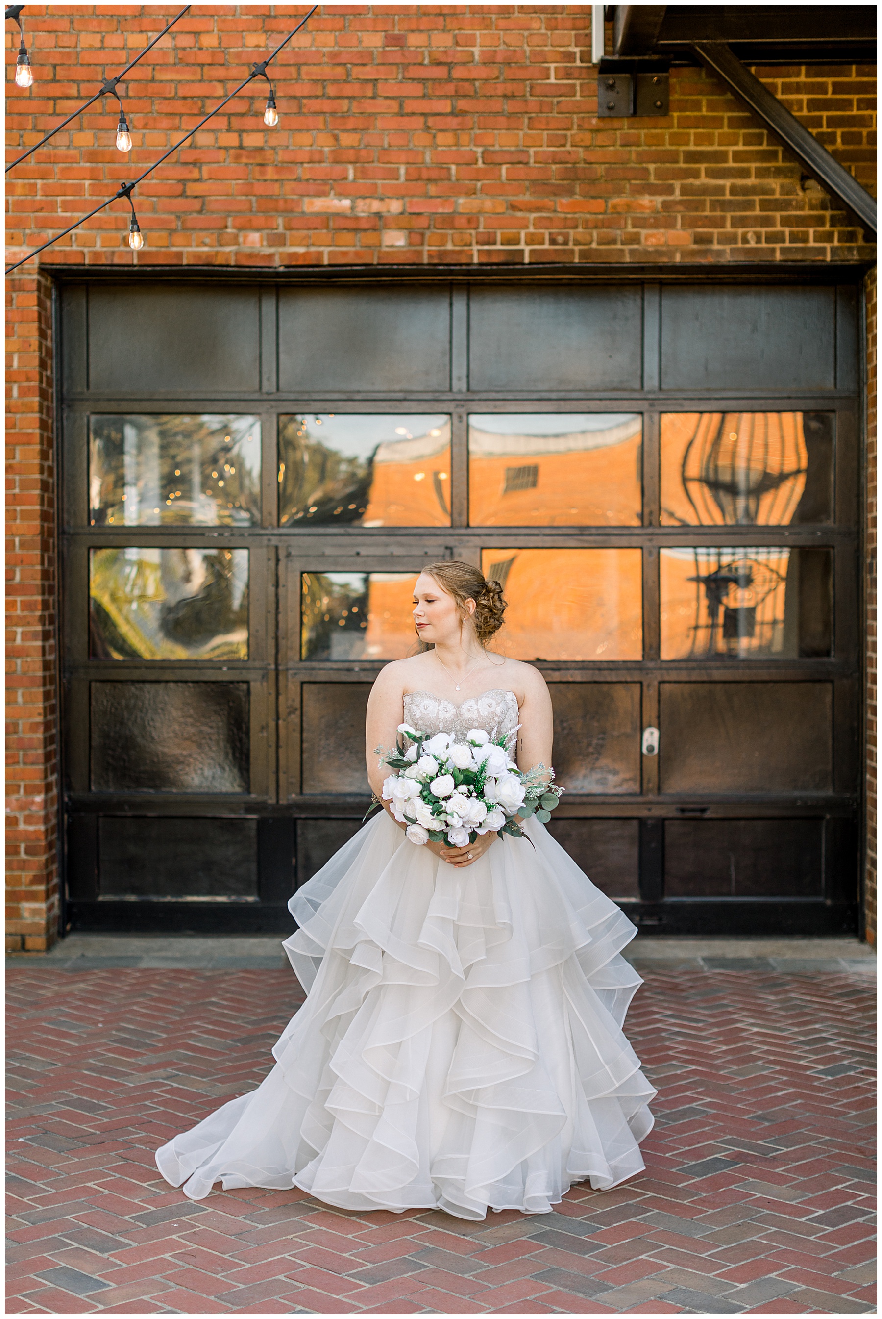BELT LINE STATION WEDDING DAY - TIFFANY L JOHNSON PHOTOGRAPHY_0245.jpg