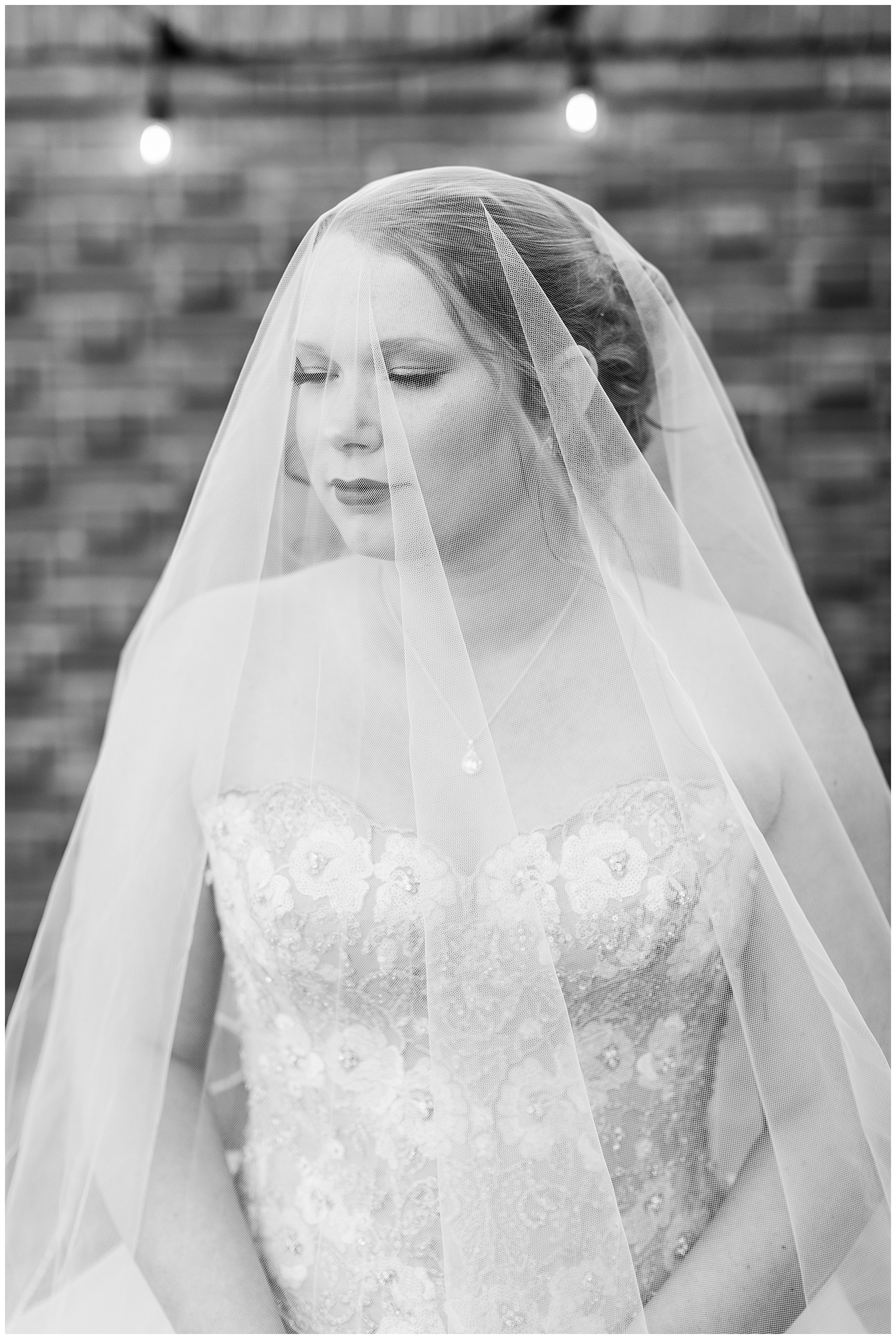 BELT LINE STATION WEDDING DAY - TIFFANY L JOHNSON PHOTOGRAPHY_0253.jpg