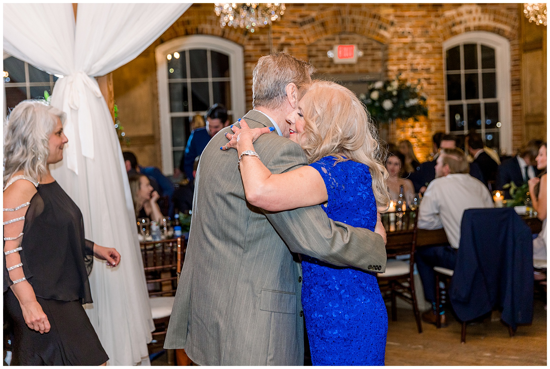 Melrose Knitting Mill Wedding Day - Raleigh NC Wedding Photographer - Tiffany L Johnson Photography_0182