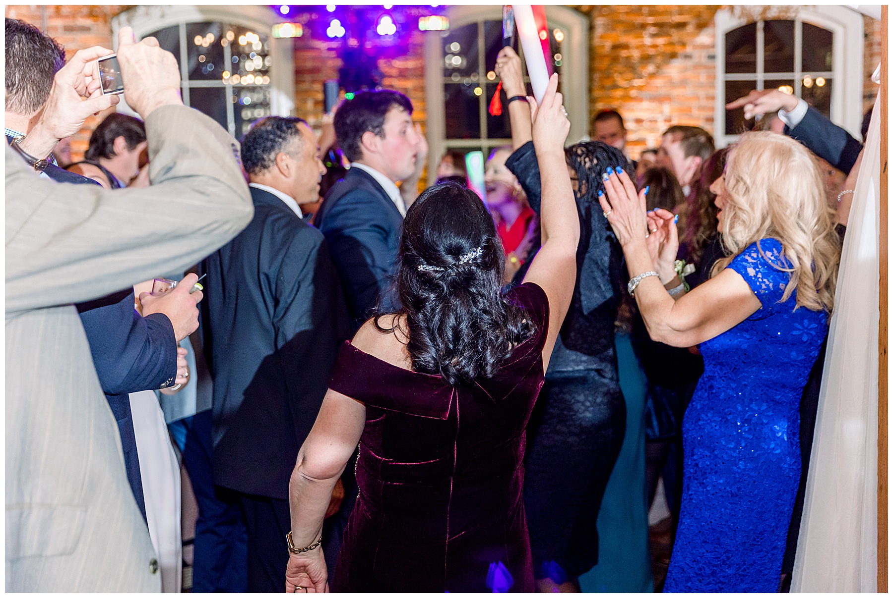 Melrose Knitting Mill Wedding Day - Raleigh NC Wedding Photographer - Tiffany L Johnson Photography_0215