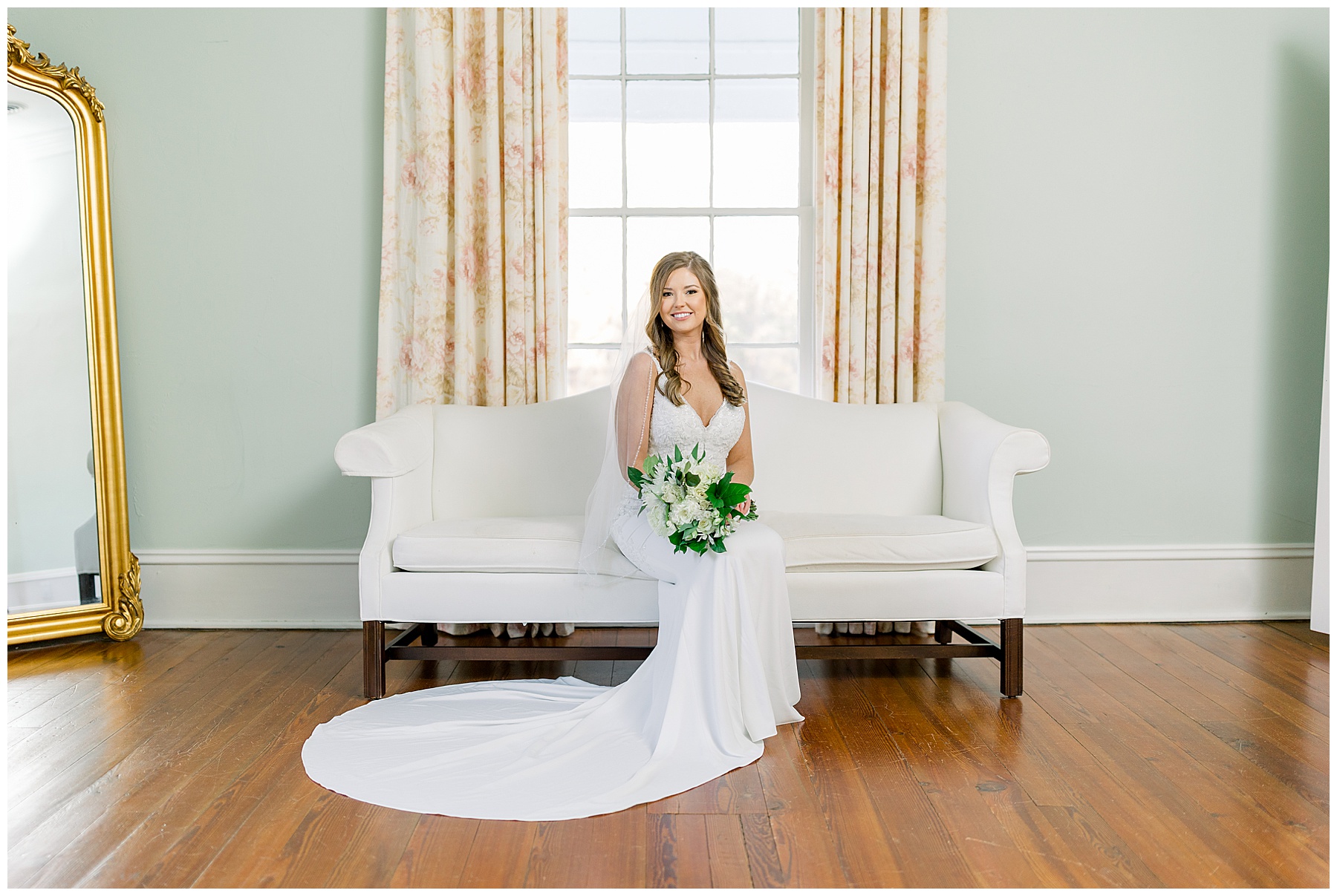 Rose Hill Estate Bridal Session - Tiffany L Johnson Photography_0003.jpg