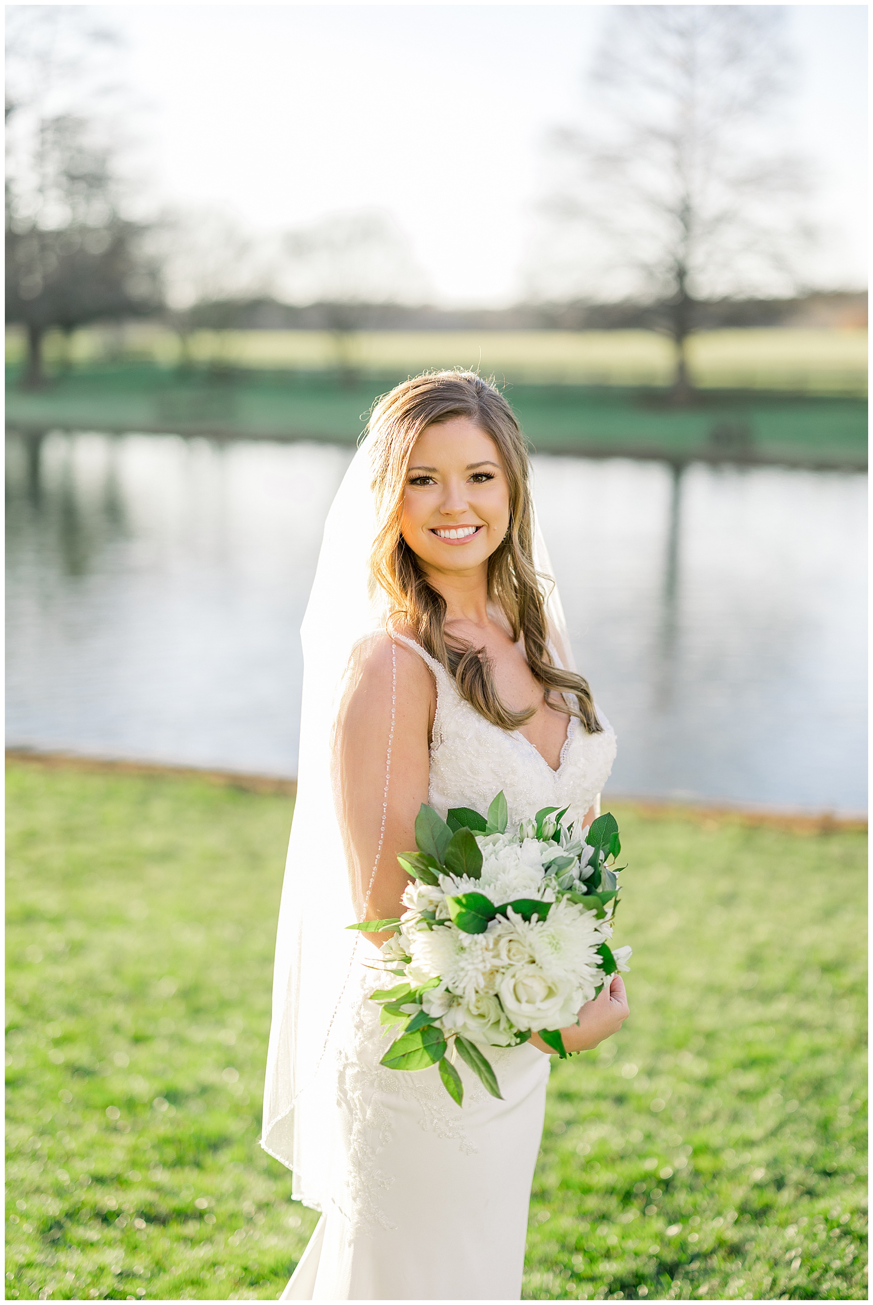 Rose Hill Estate Bridal Session - Tiffany L Johnson Photography_0022.jpg