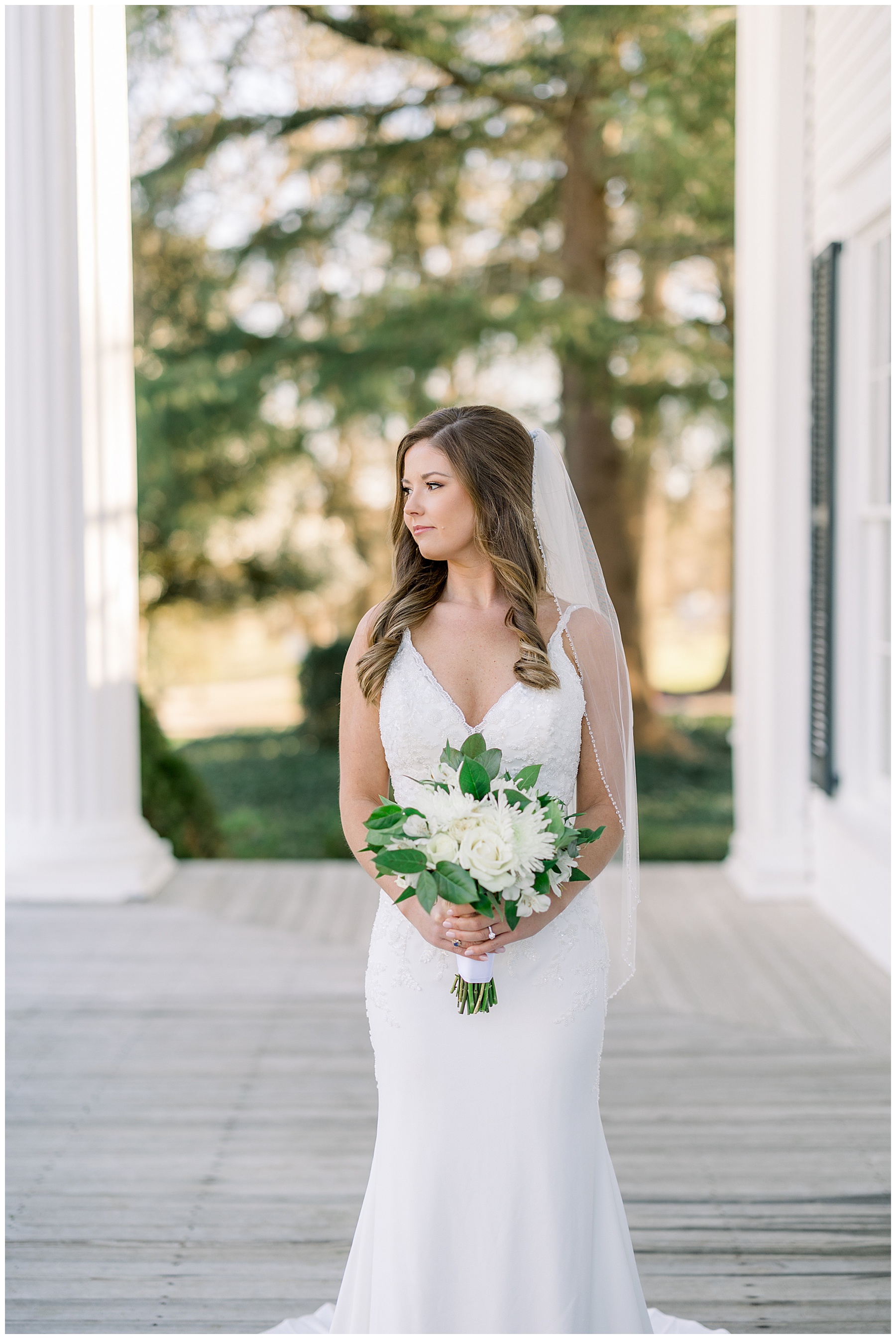 Rose Hill Estate Bridal Session - Tiffany L Johnson Photography_0044.jpg