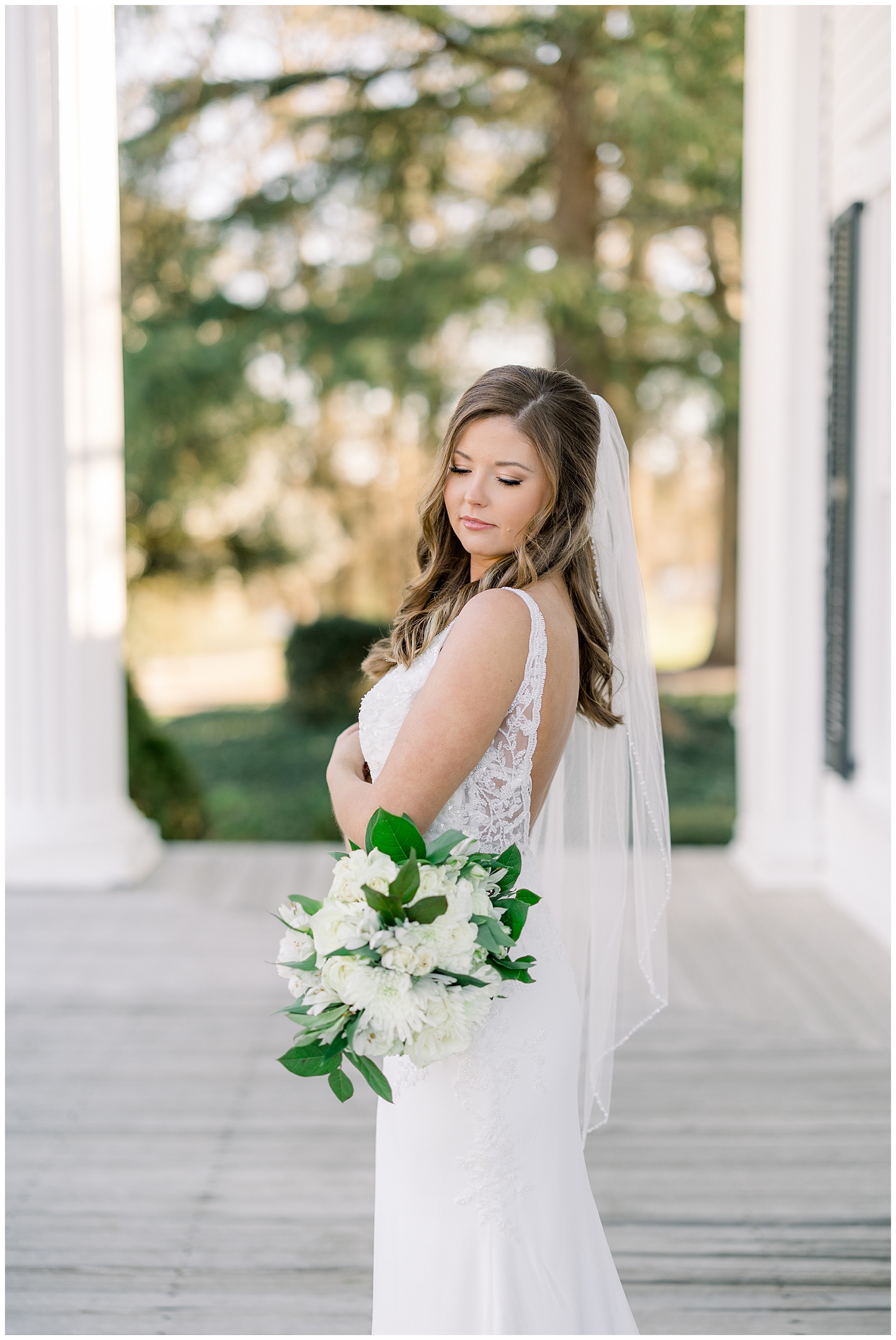 Rose Hill Estate Bridal Session - Tiffany L Johnson Photography_0048.jpg