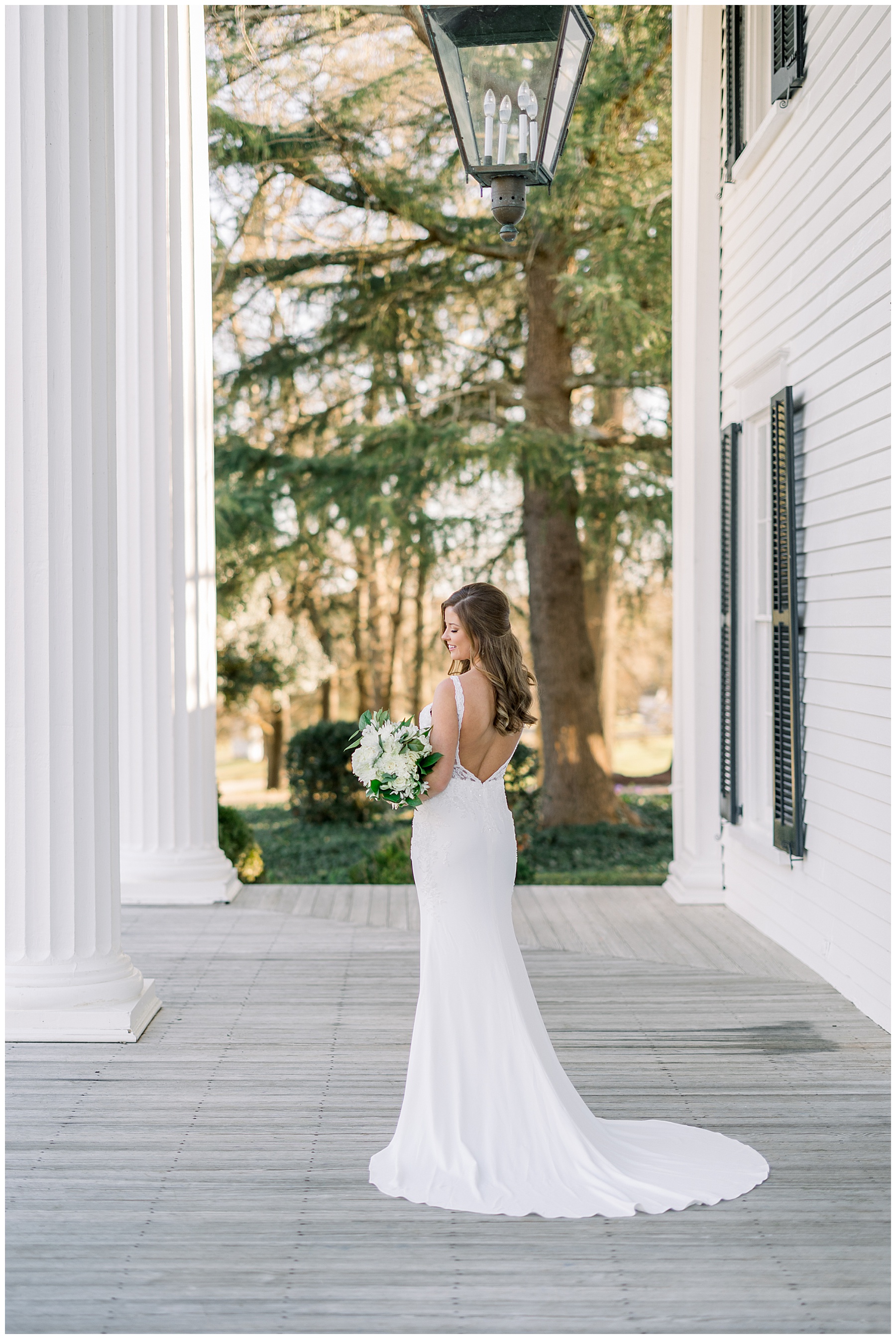 Rose Hill Estate Bridal Session - Tiffany L Johnson Photography_0054.jpg