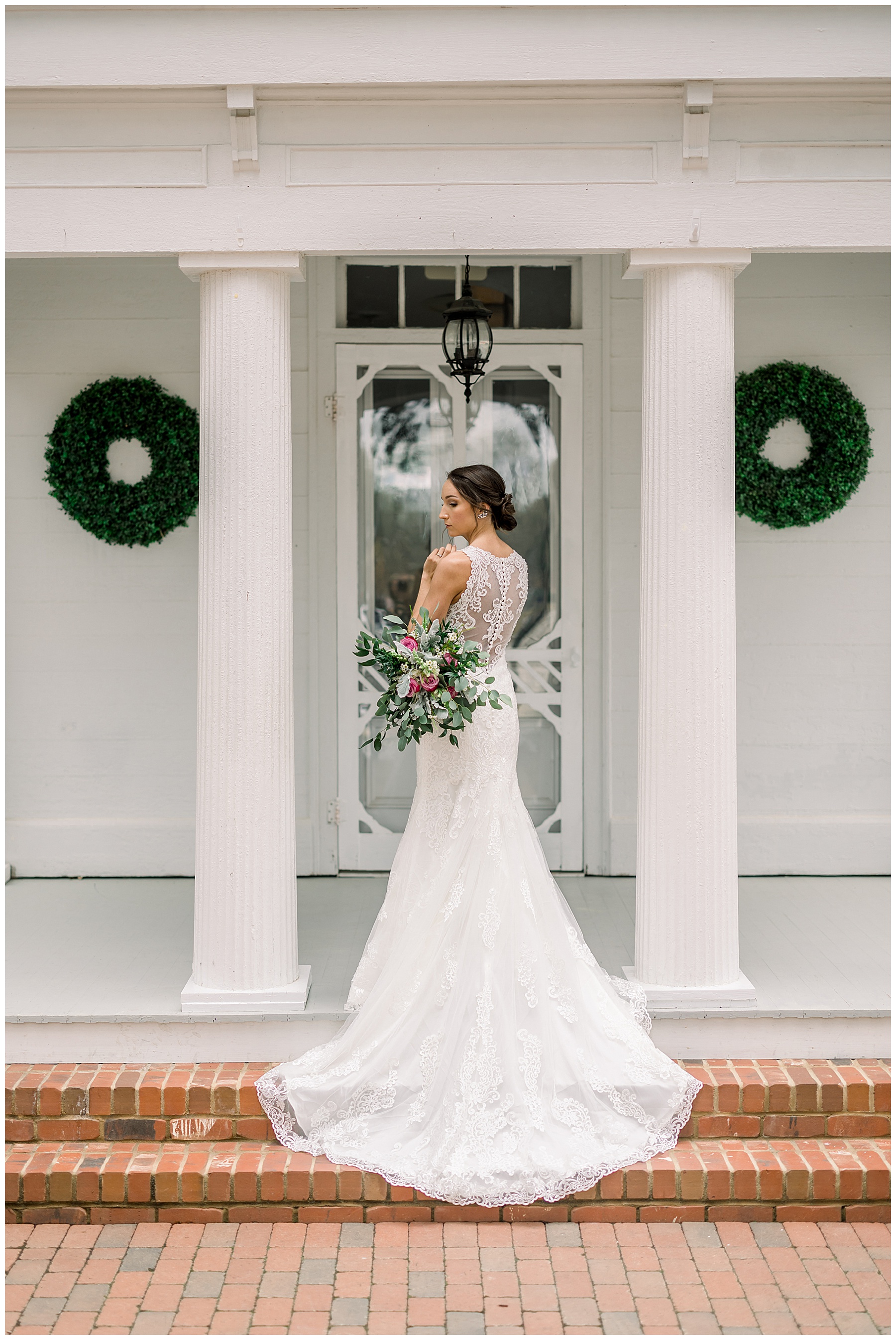 The Leslie Alford Mims House Bridal Sesison - Tiffany L Johnson Photography_0011.jpg
