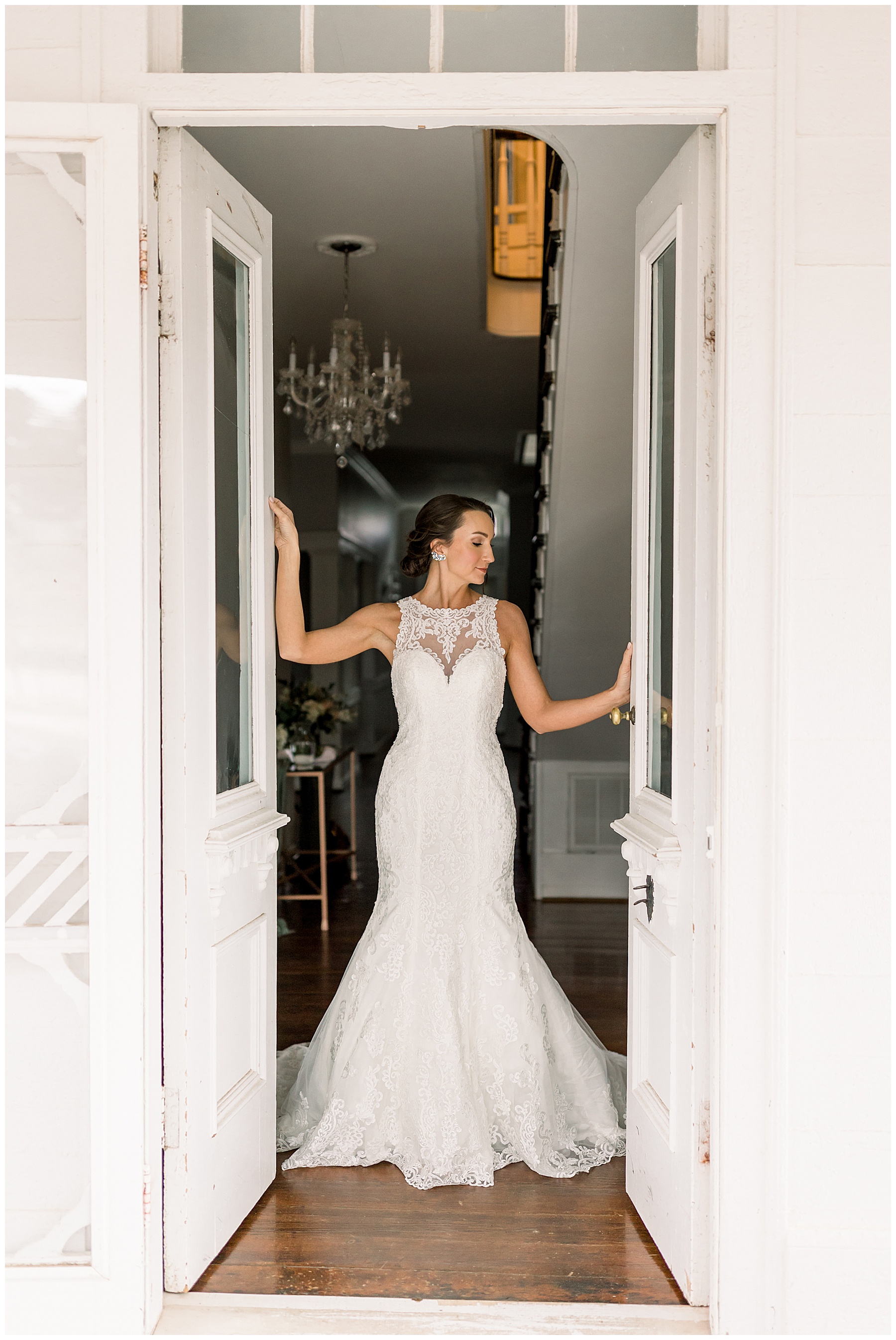 The Leslie Alford Mims House Bridal Sesison - Tiffany L Johnson Photography_0015.jpg