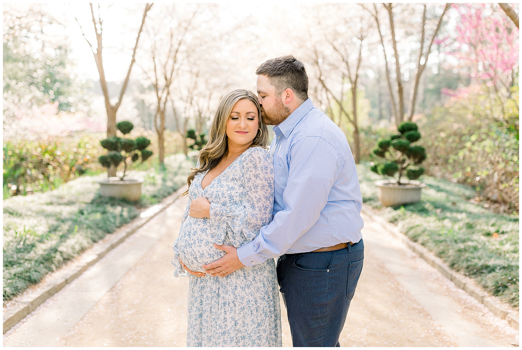 Duke Gardens Maternity Session - Tiffany L Johnson Photography_0006