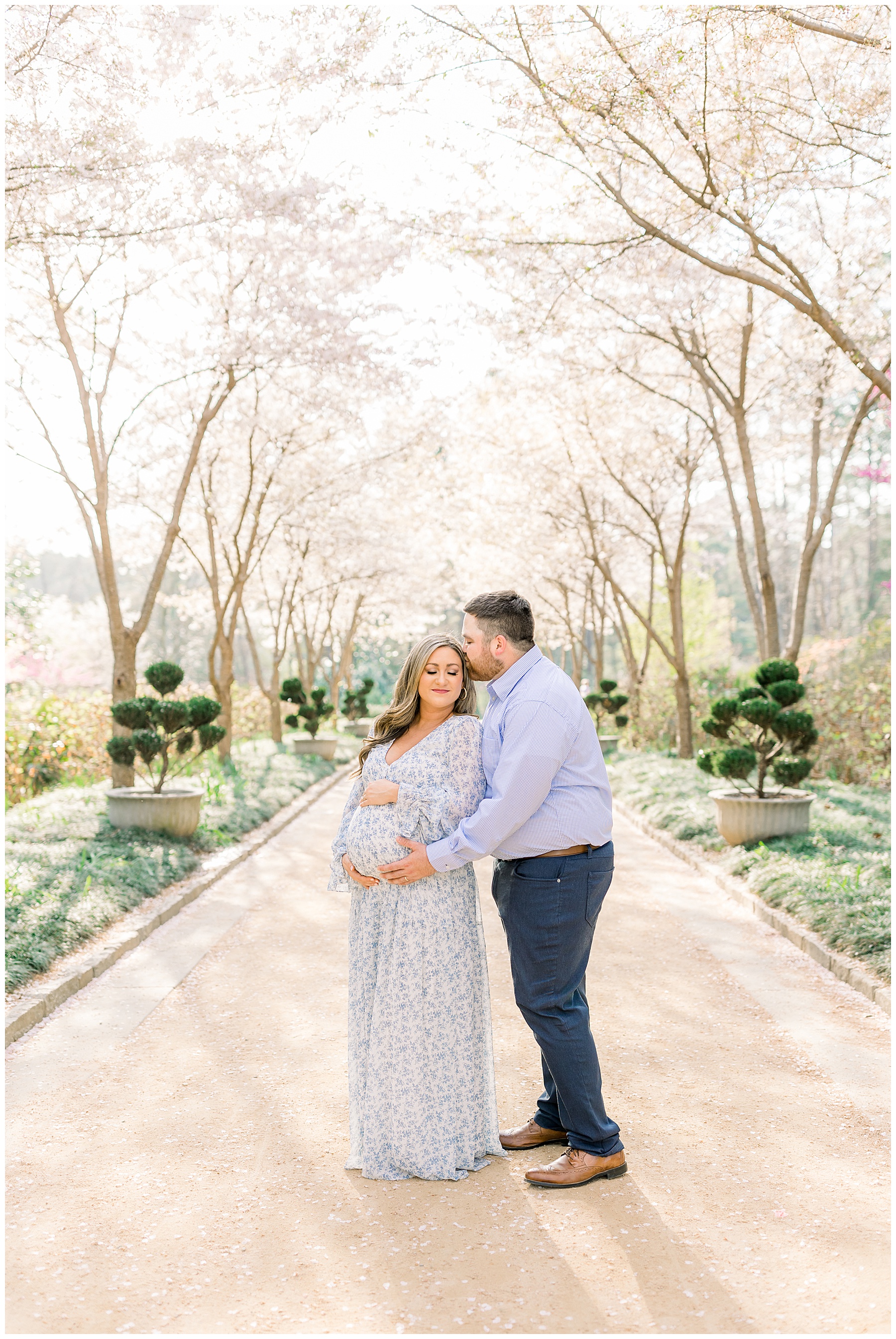 Duke Gardens Maternity Session - Tiffany L Johnson Photography_0011