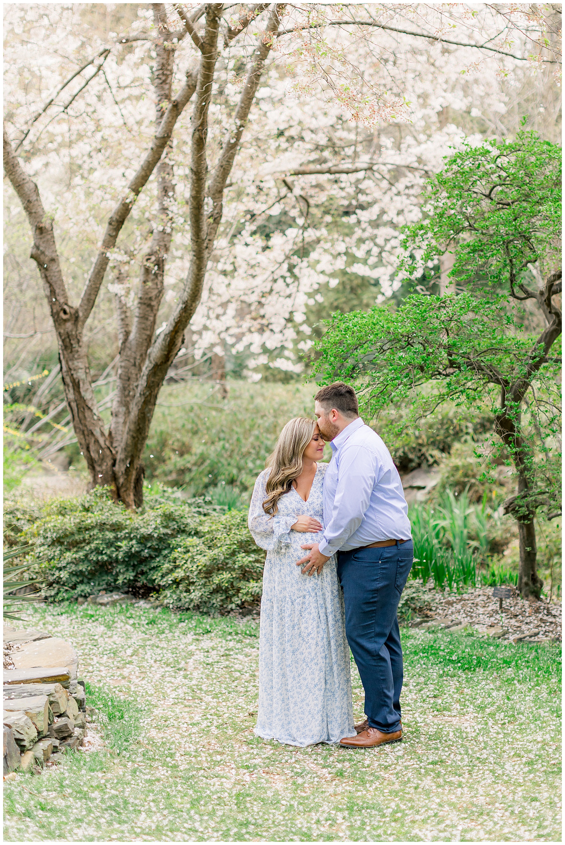 Duke Gardens Maternity Session - Tiffany L Johnson Photography_0039